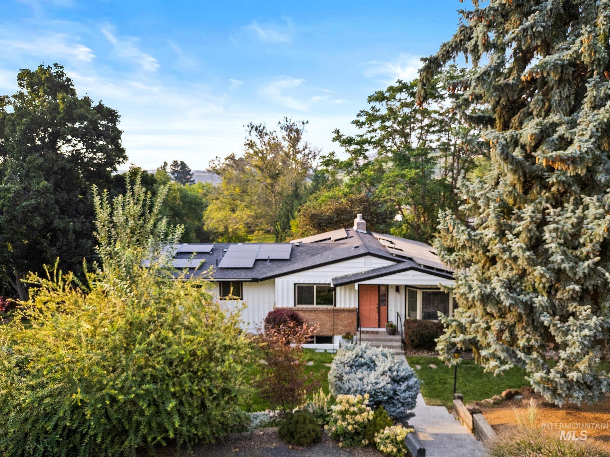 820 N Argyll Dr, Boise ID 83702