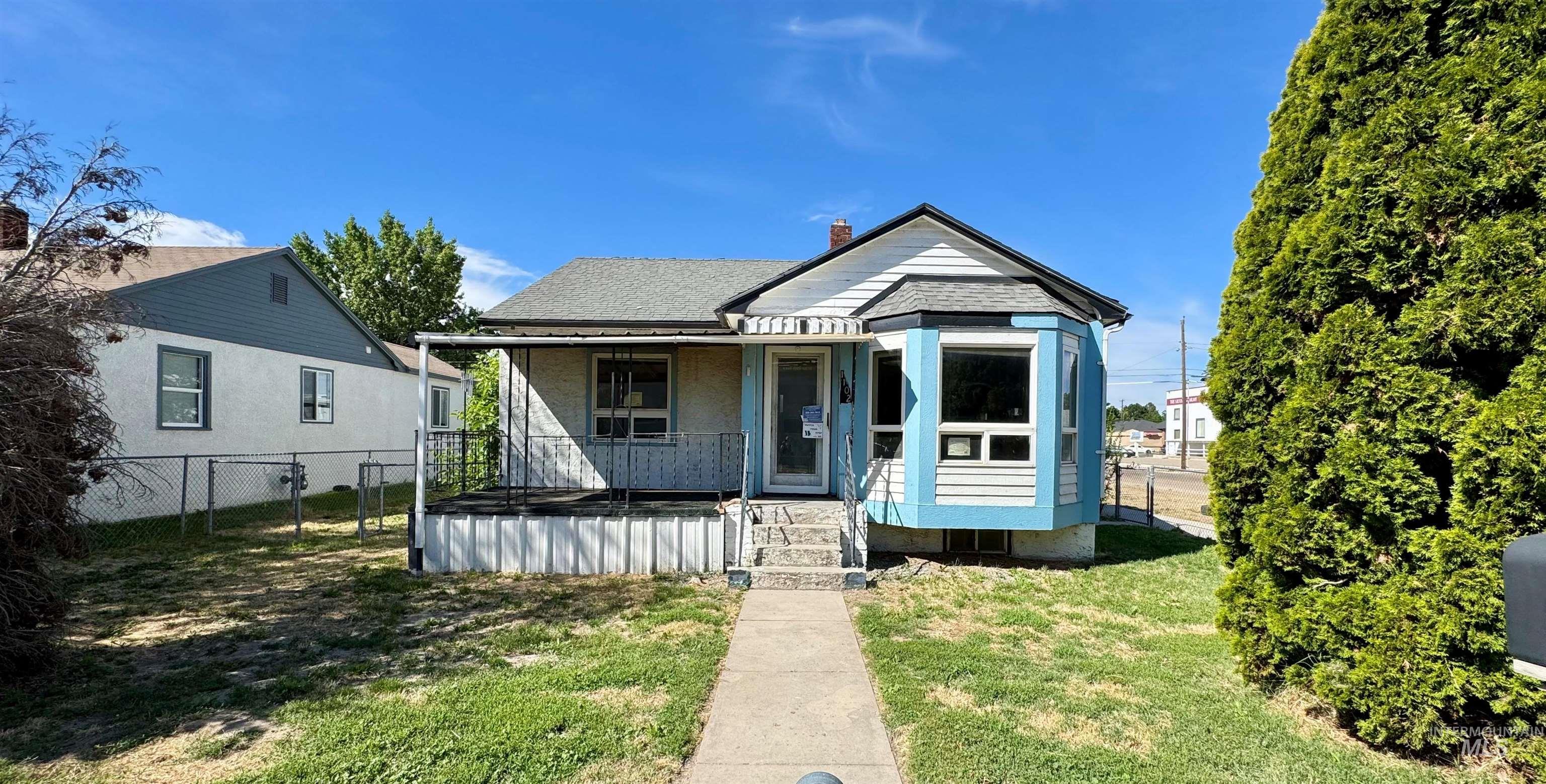 1102 E Denver St, Caldwell ID 83605