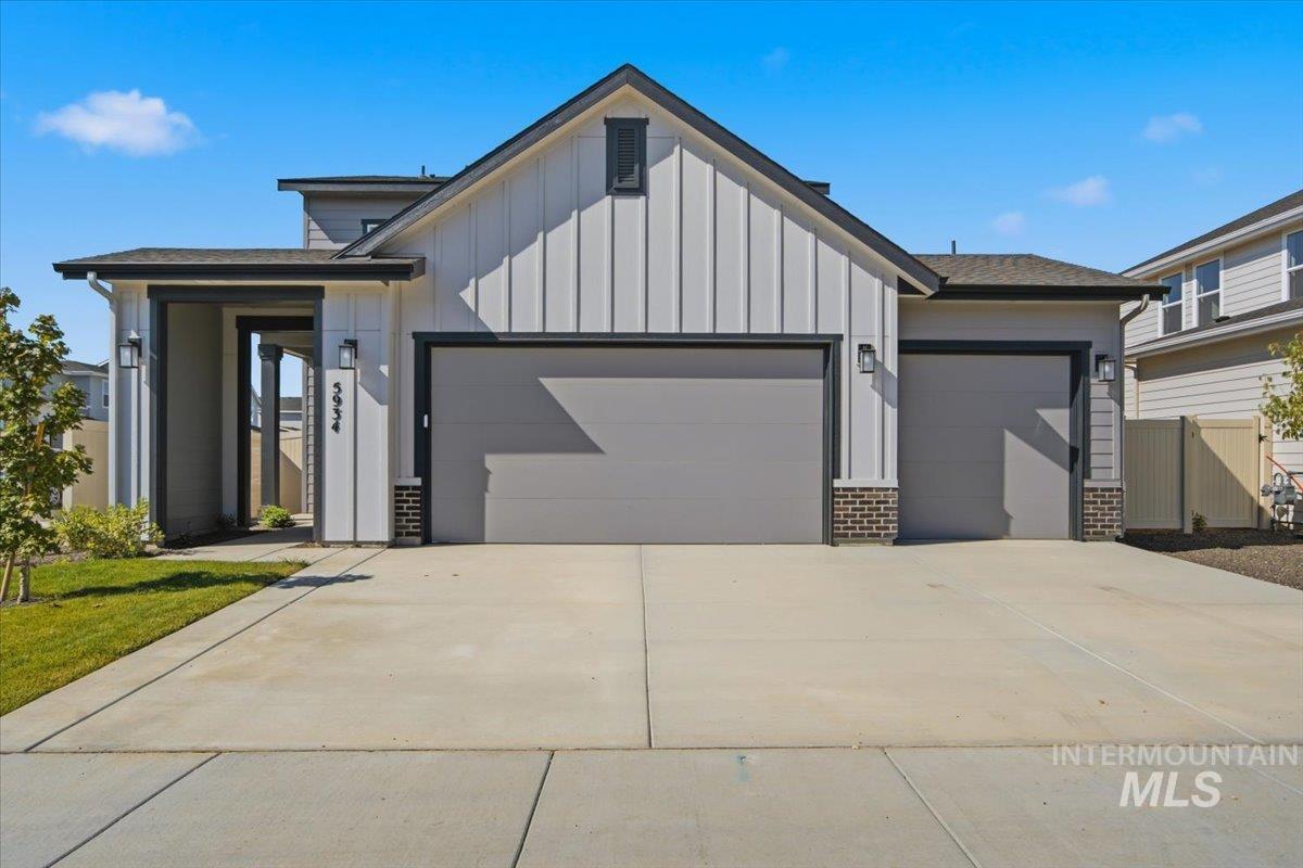 5934 W Parachute Dr., Meridian ID 83646