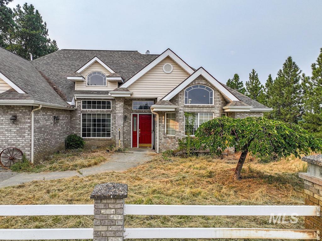 1803 Highway 99, Troy ID 83871