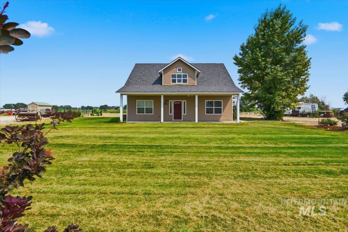1932 Miller Rd, Adrian OR 97901