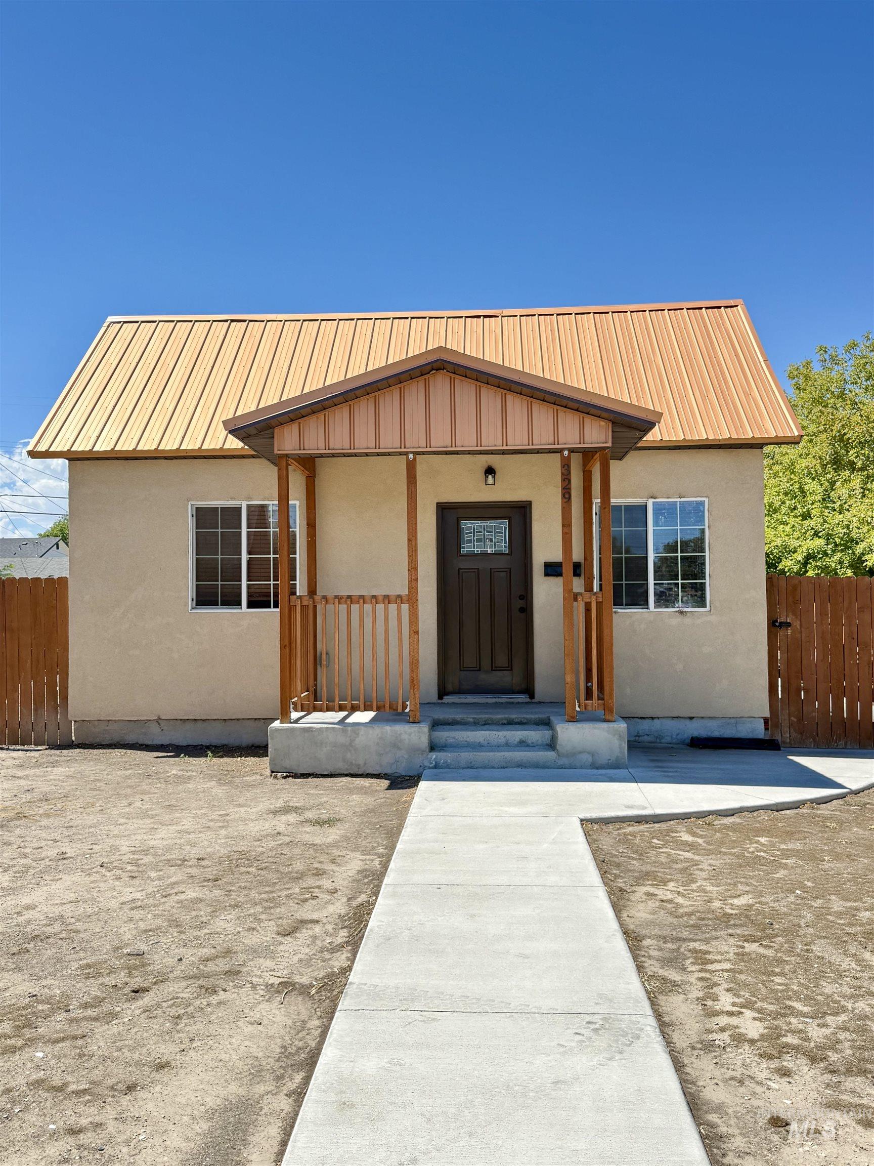 329 11th Ave N, Buhl ID 83316