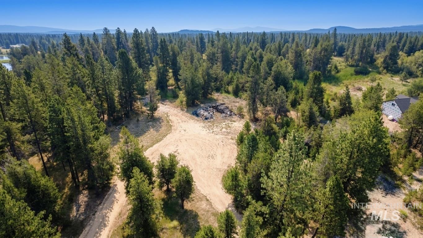 2XX Mineral Dr, Cascade ID 83611
