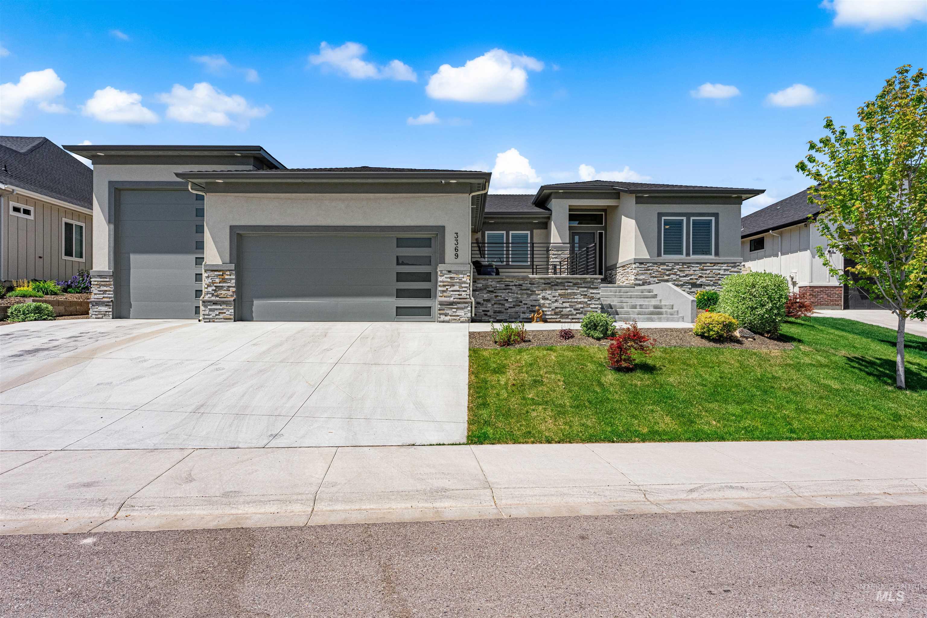 3369 S S Grenze Way, Meridian ID 83642
