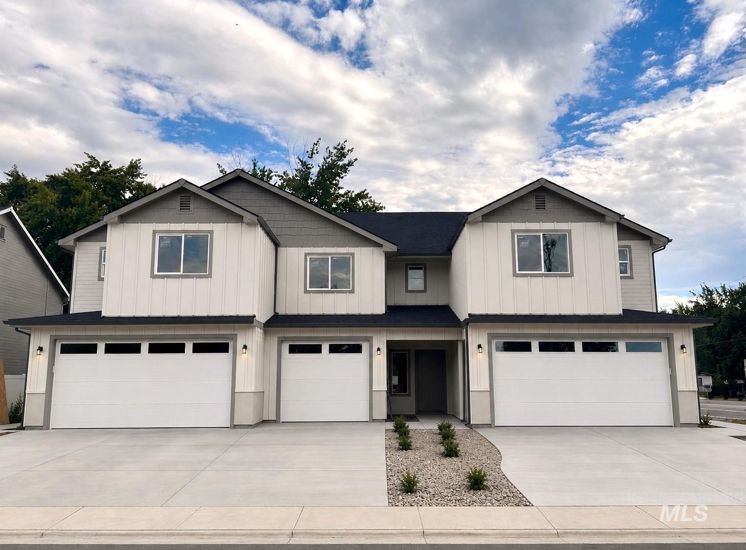 106 NE 3rd St., Fruitland ID 83619