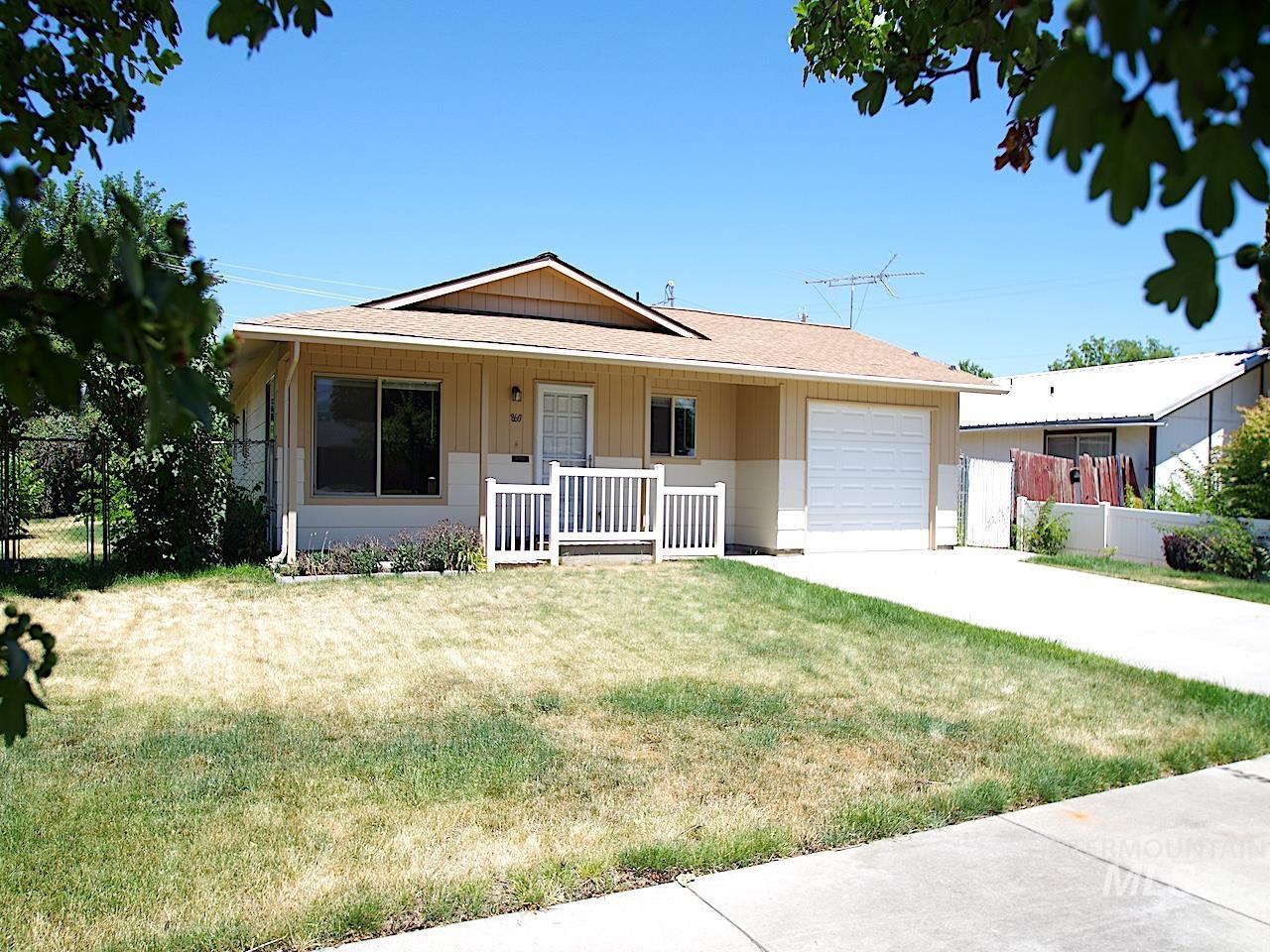 860 E Commercial, Weiser ID 83672