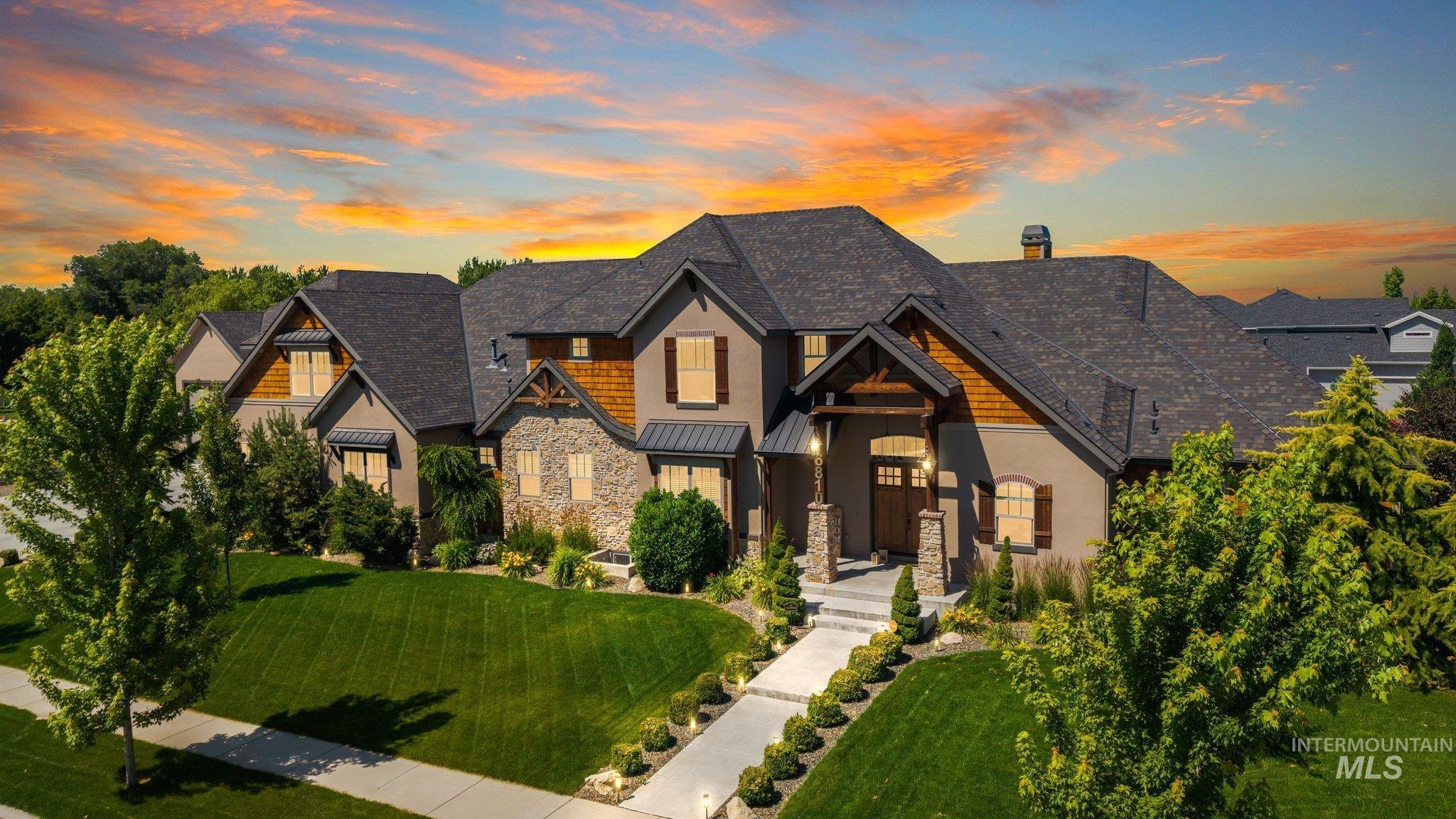 6810 N Winward Ave, Eagle ID 83616