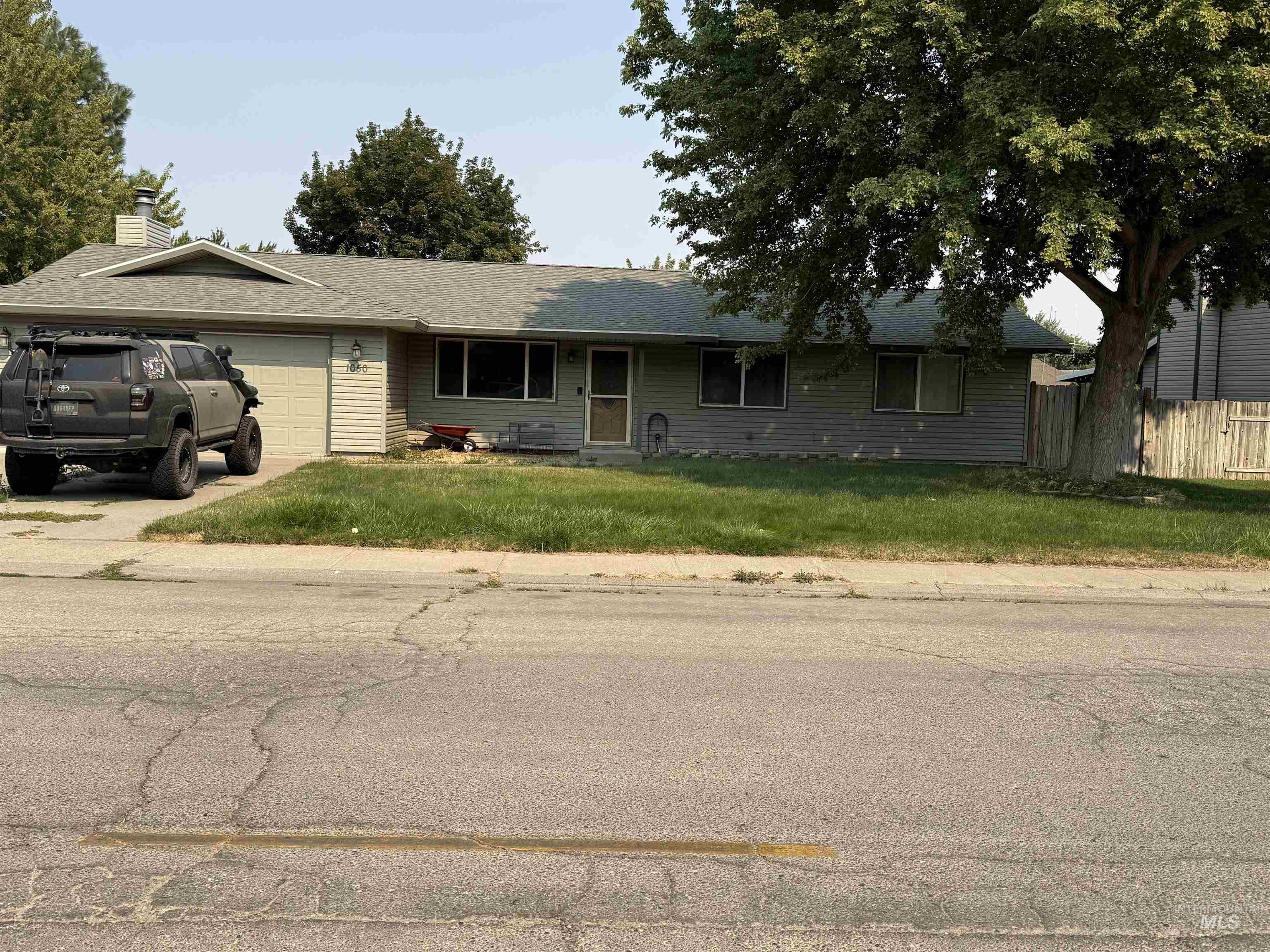 1050 S Haskett, Mountain Home ID 83647