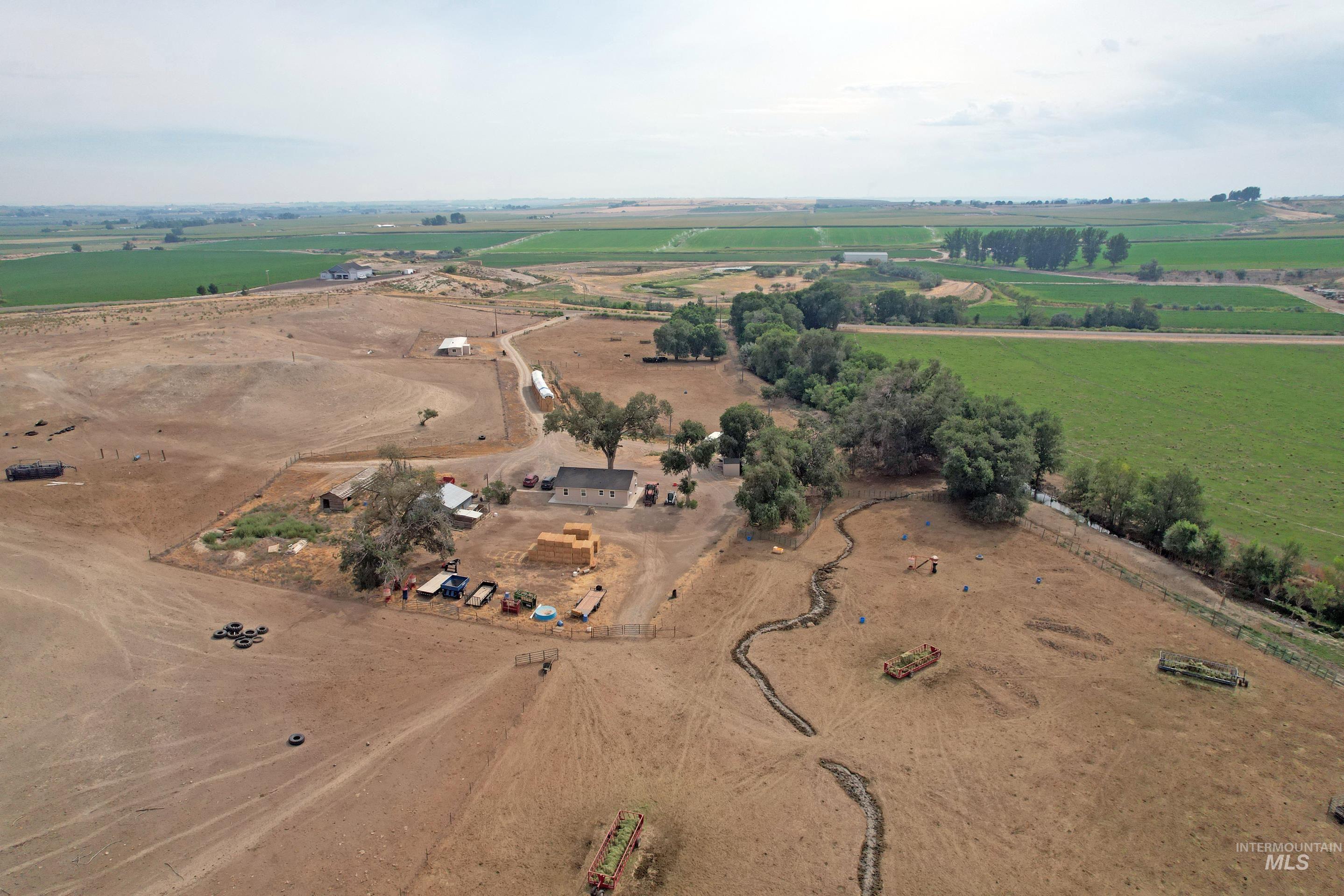 1547 Highway 201, Adrian OR 97901