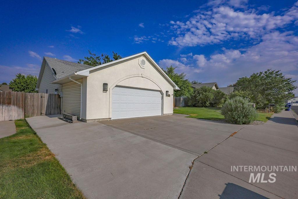 292 Whispering Pine, Twin Falls ID 83301