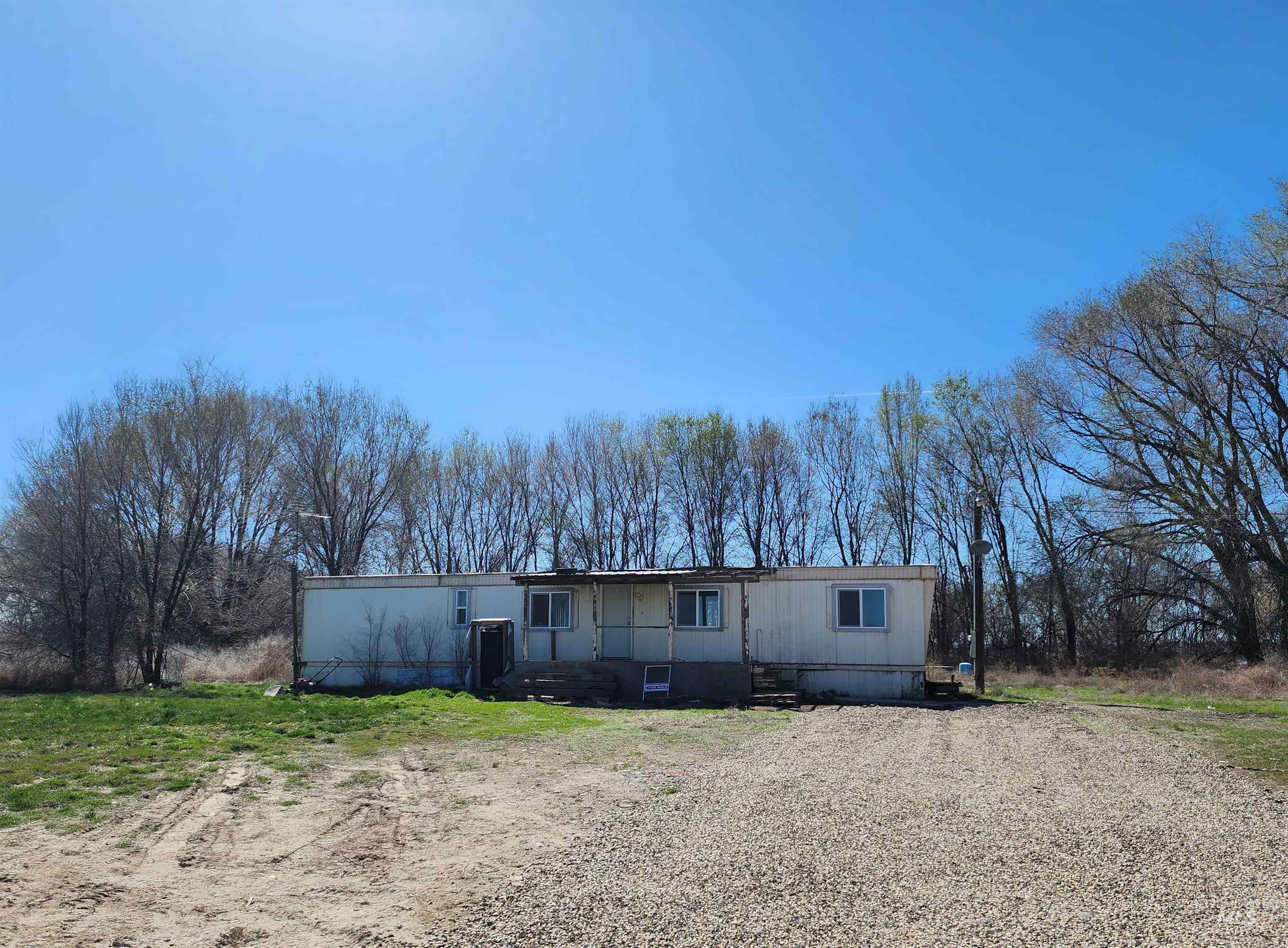 1853 Mclay Road, Vale OR 97918