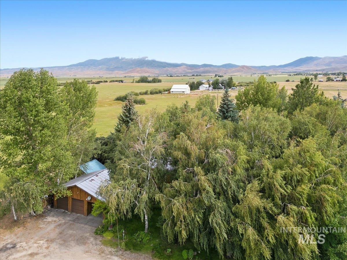 227 Manard Ave, Fairfield ID 83327