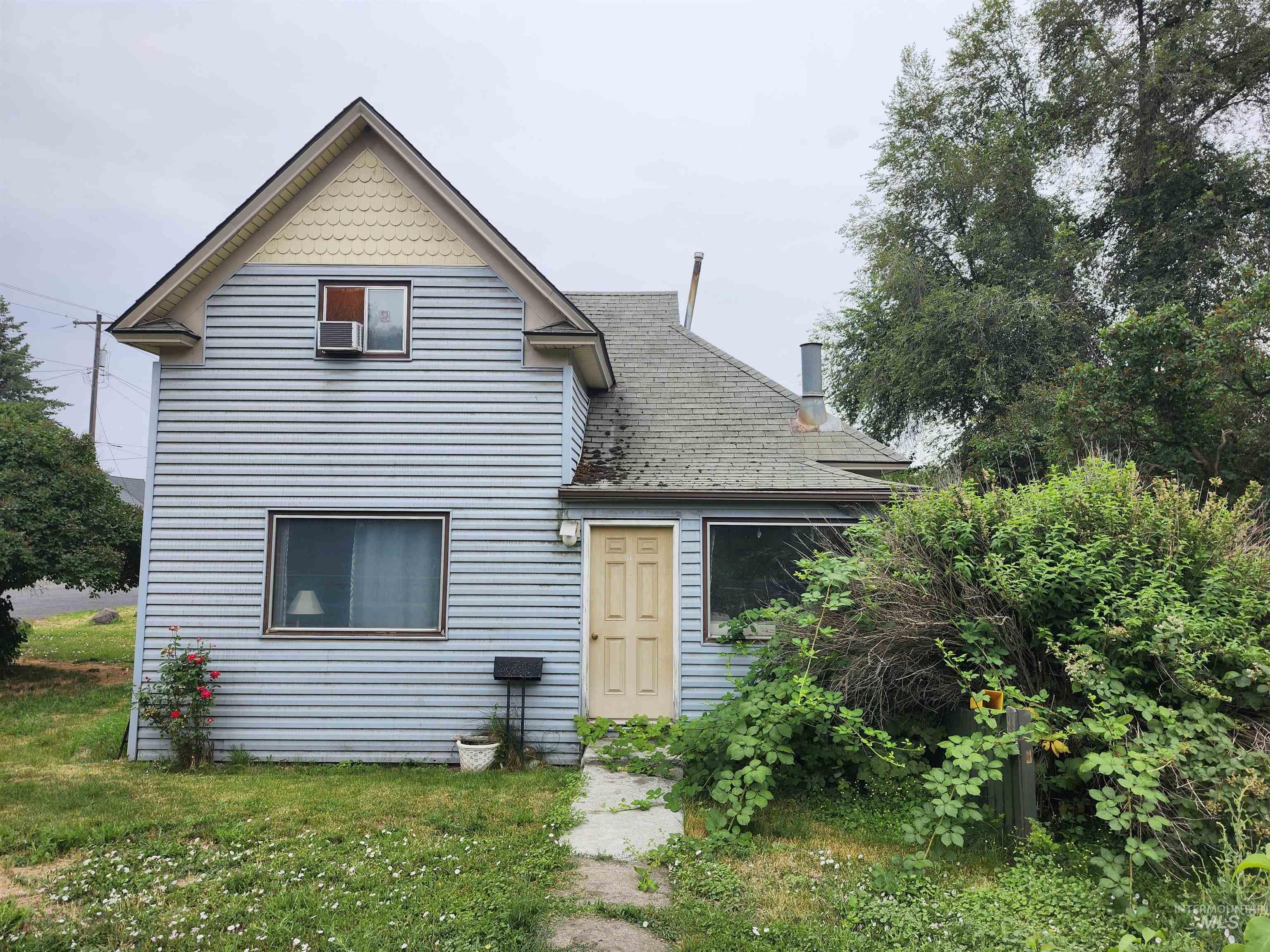 603 W A Street, Moscow ID 83843