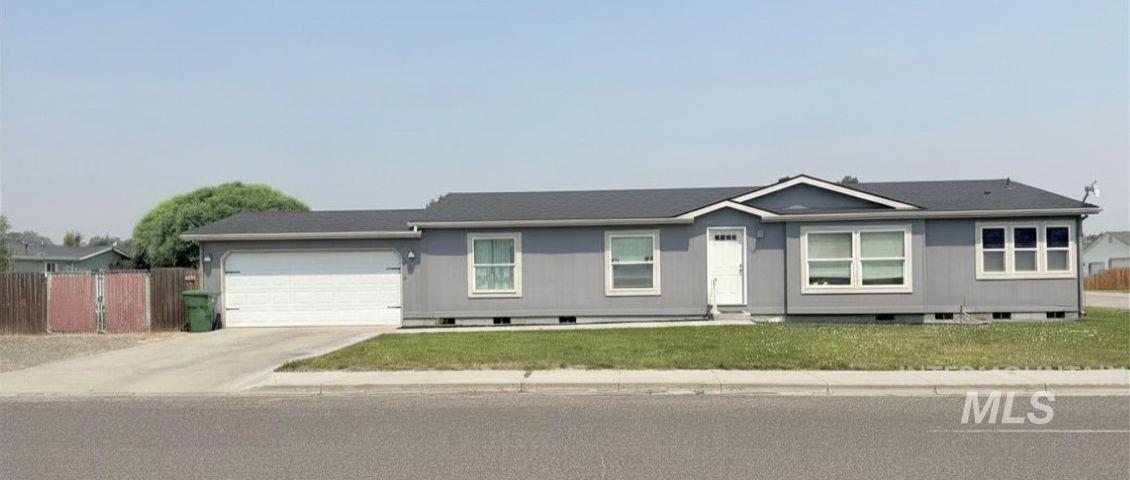 100 Ellsworth Street, Vale OR 97918