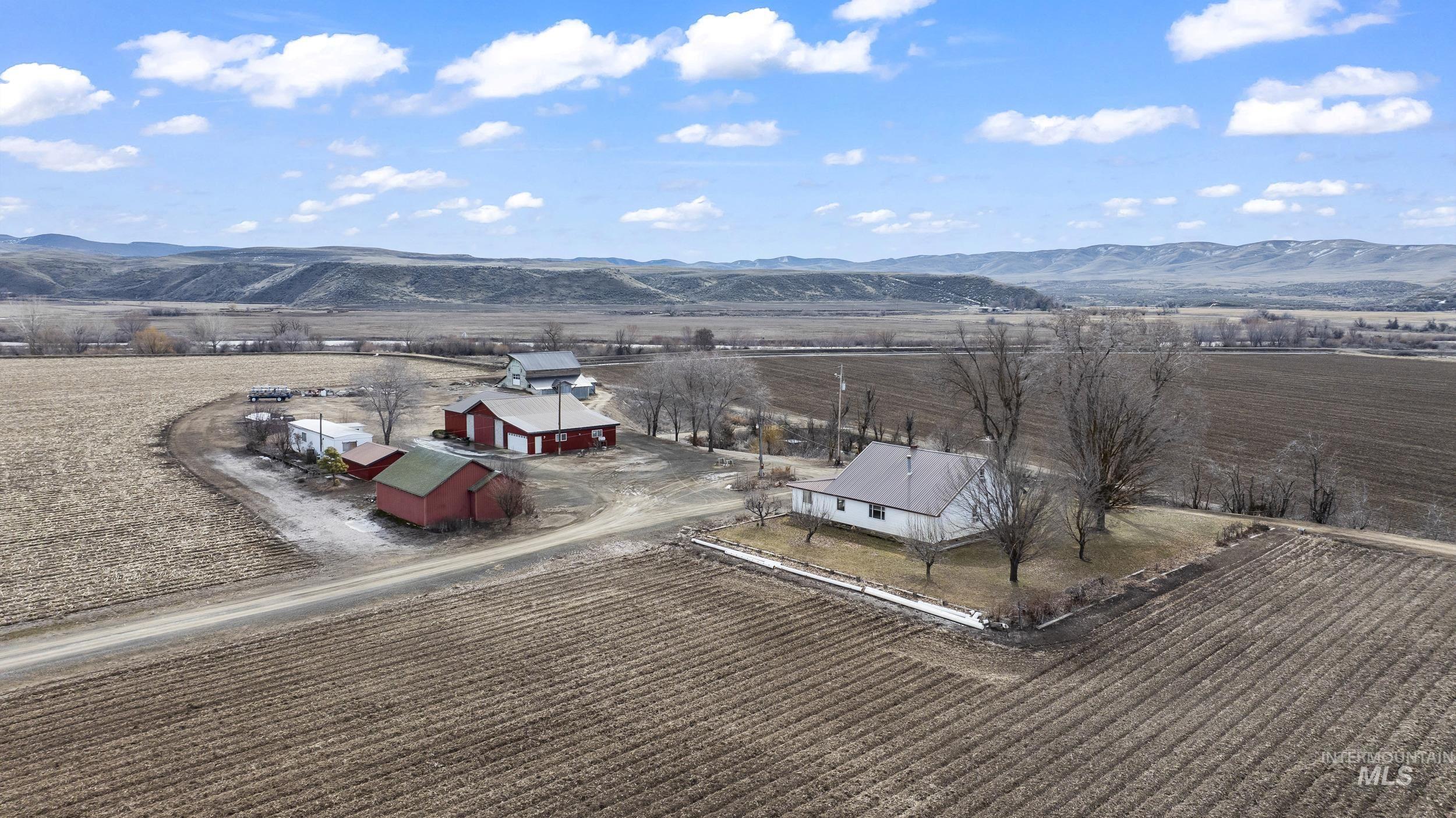 2117 Weiser River Road, Weiser ID 83672