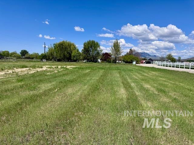27xx E Main St, Emmett ID 83617