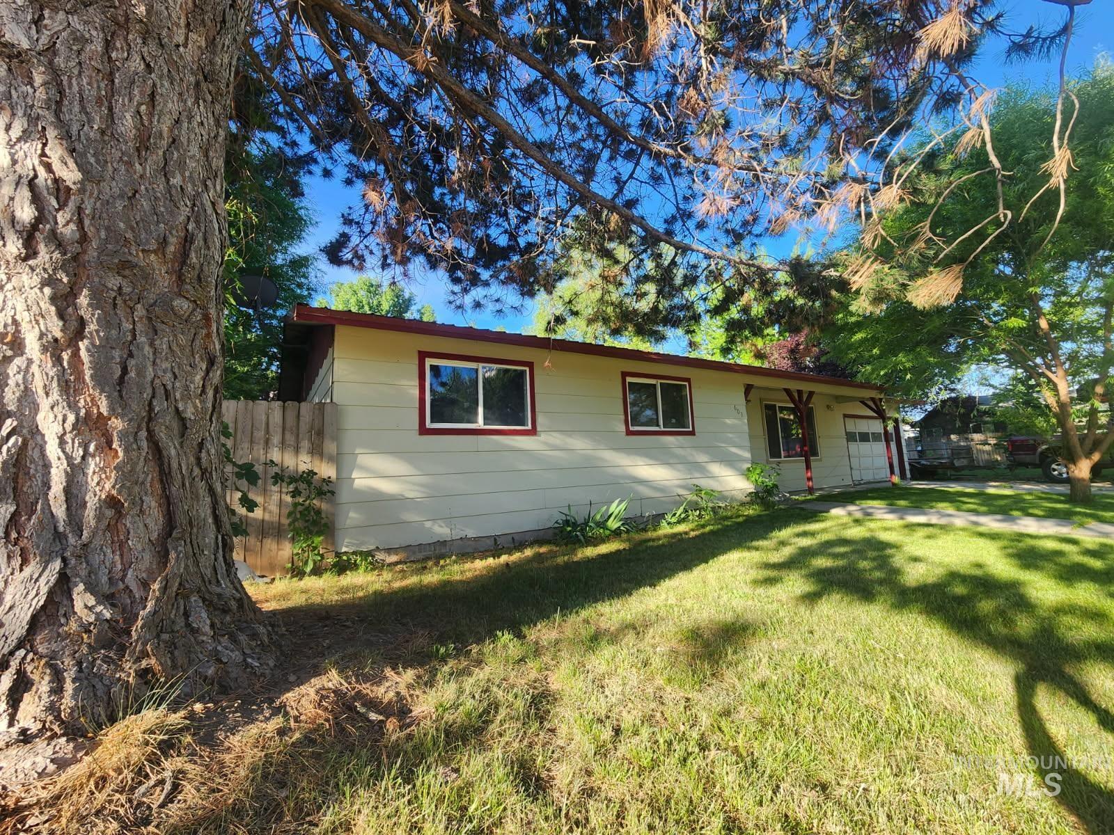 603 C Avenue, Wilder ID 83676