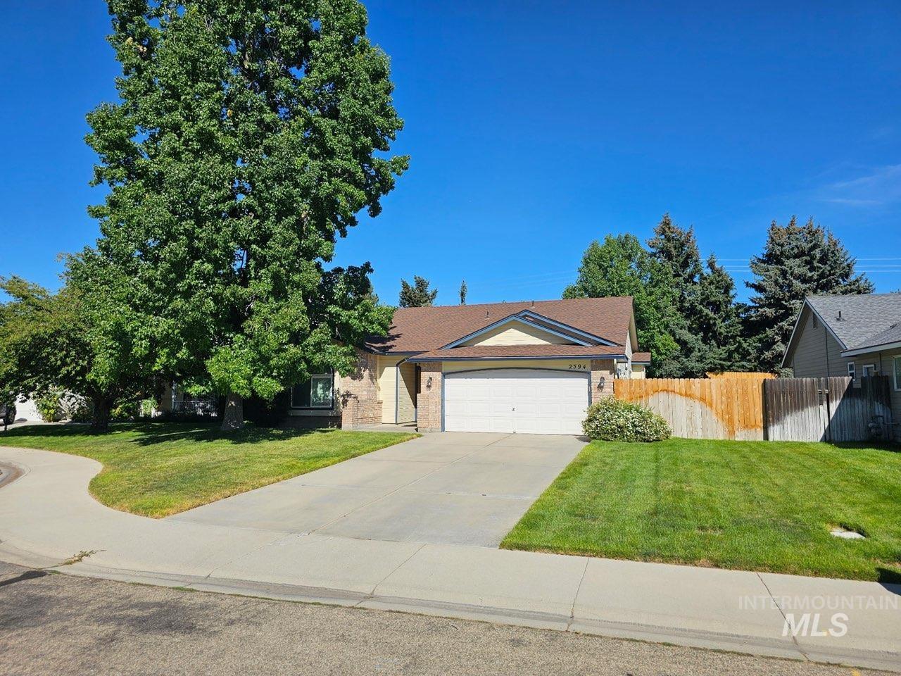 2594 N Valmet Pl, Meridian ID 83646