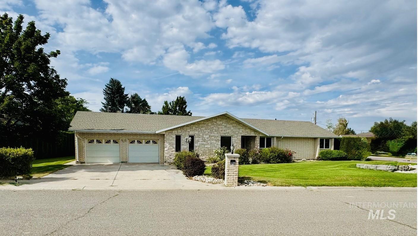 1142 Fairview Ave, Rupert ID 83350