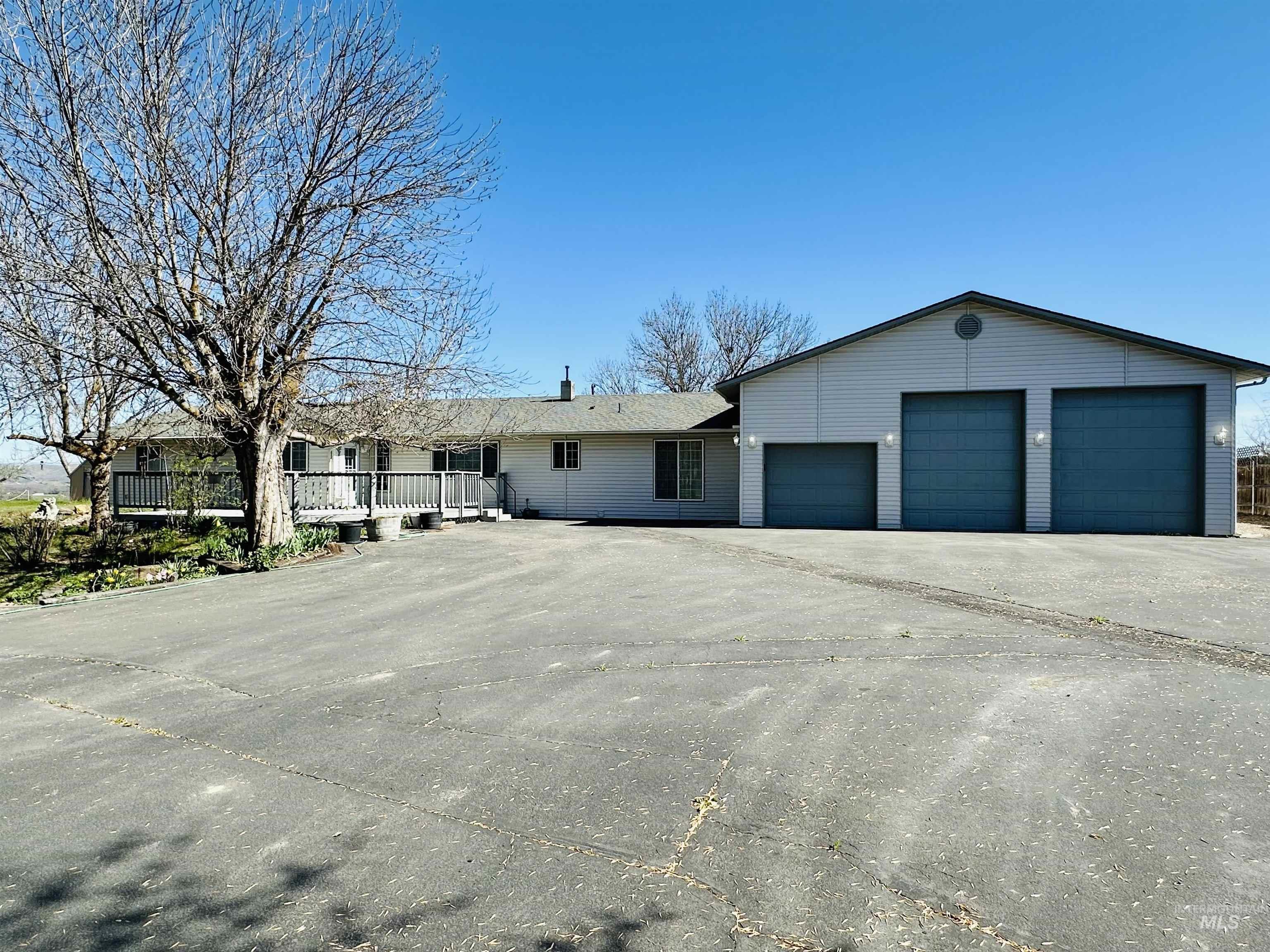 319 Snowmoody Way, Ontario OR 97914