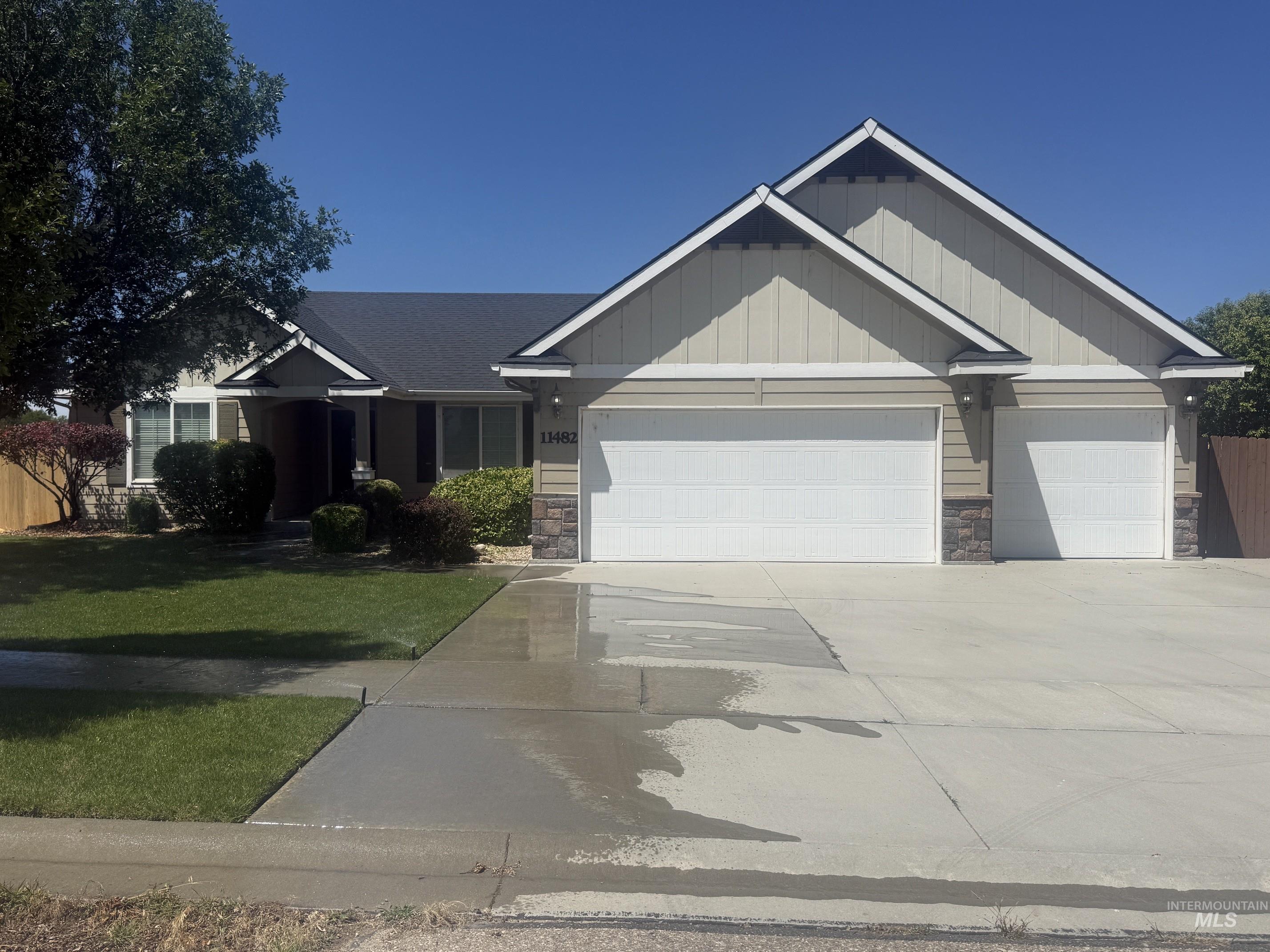 11482 W Radcliff St, Nampa ID 83651