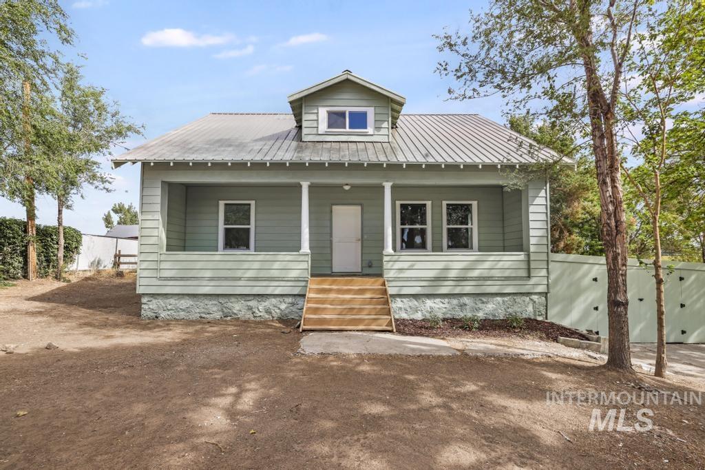 1888 E 2900 S, Wendell ID 83335
