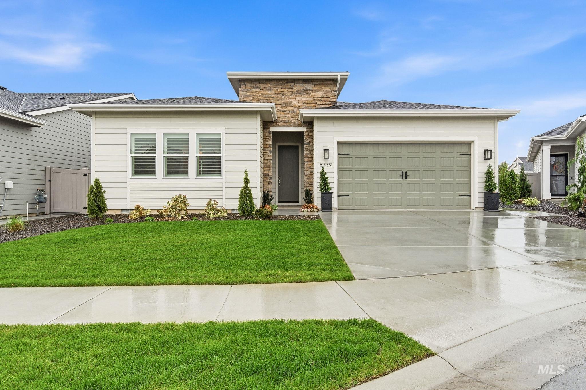 8739 W Pickett Creek St, Star ID 83669