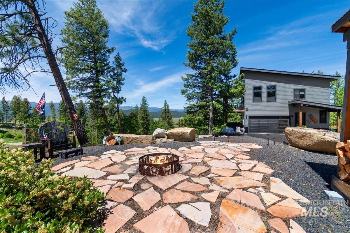 35 San Ignacio Way, Cascade ID 83611