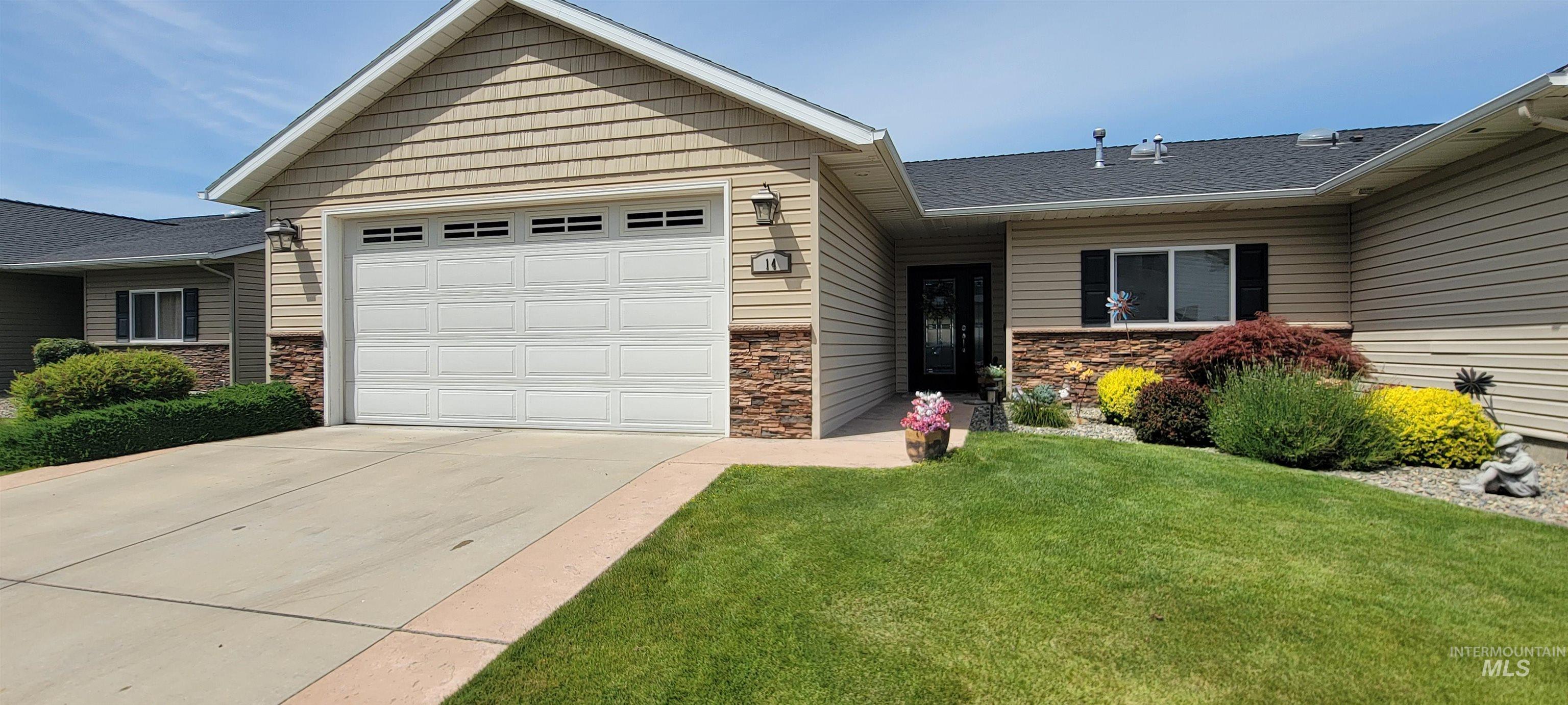 910 Vineland # 14, Clarkston WA 99403
