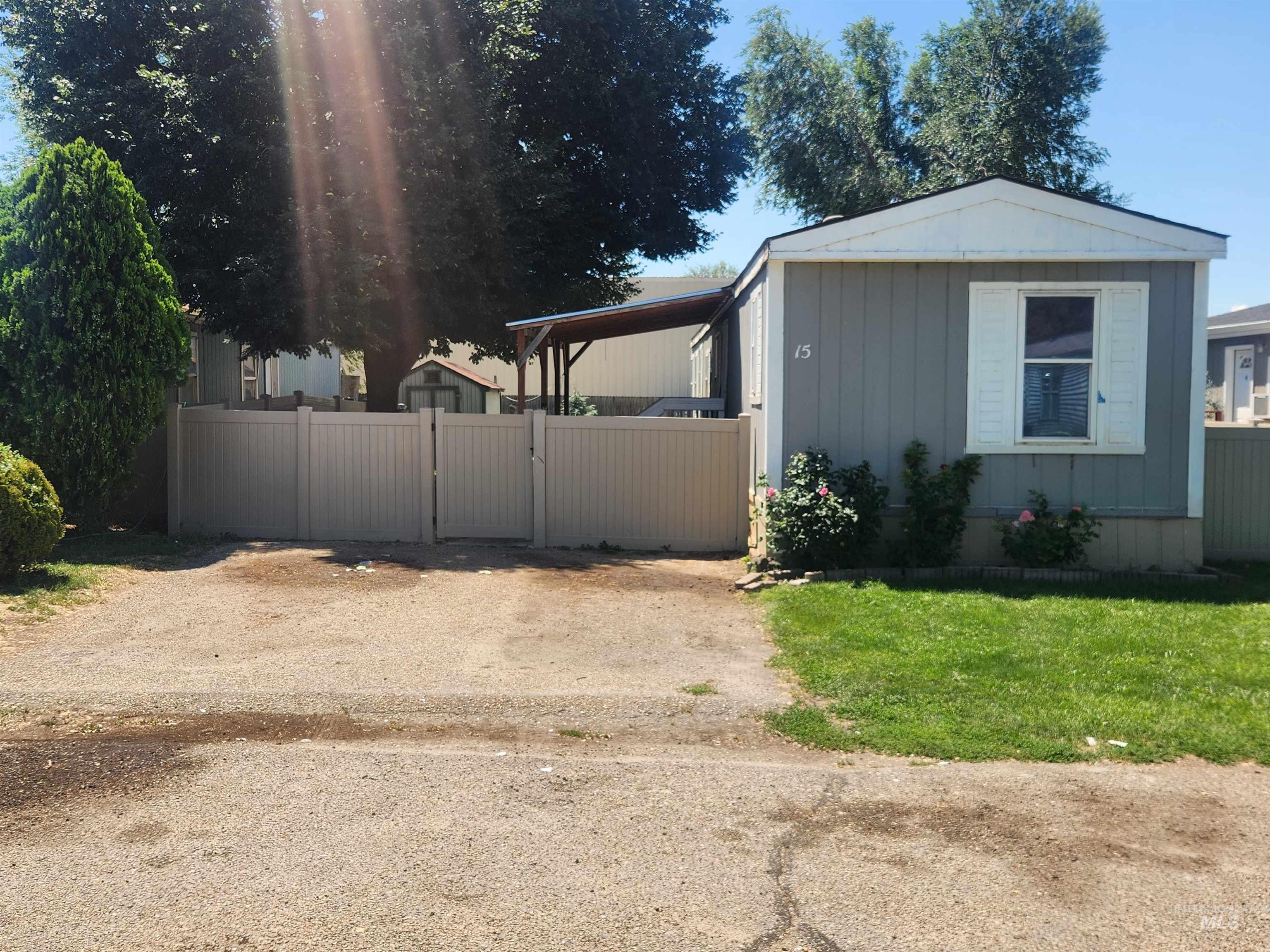 616 N Kings Rd Trlr 15, Nampa ID 83687
