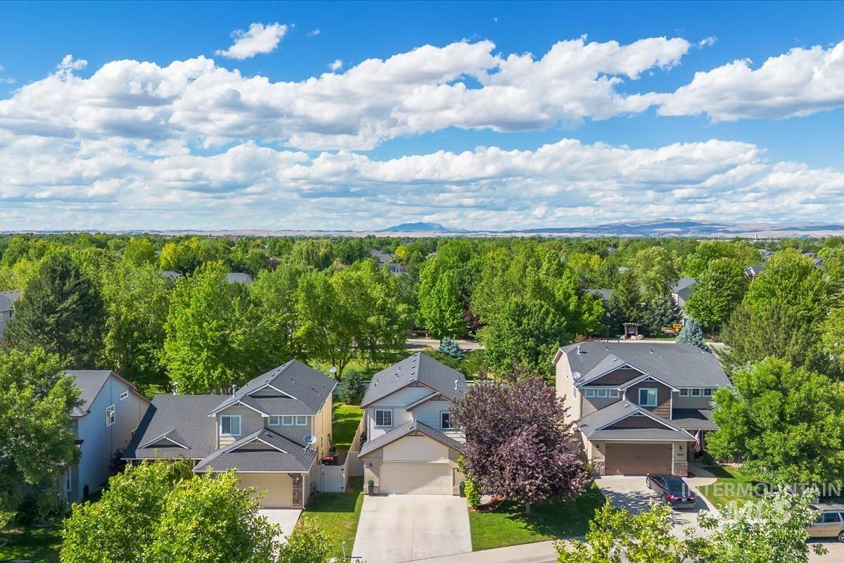 836 W Ashby Dr, Meridian ID 83646