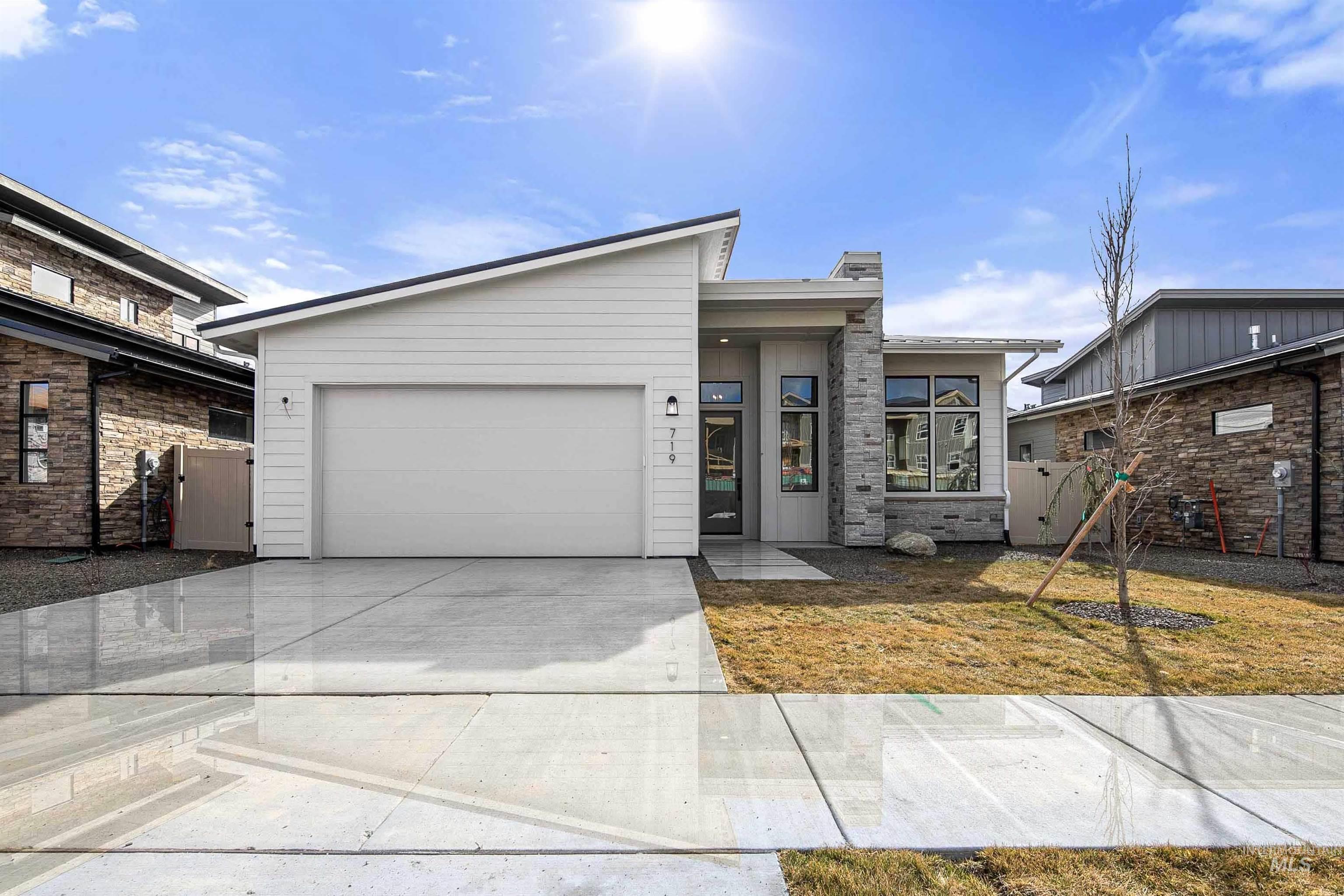 719 W Wrangler, Meridian ID 83646