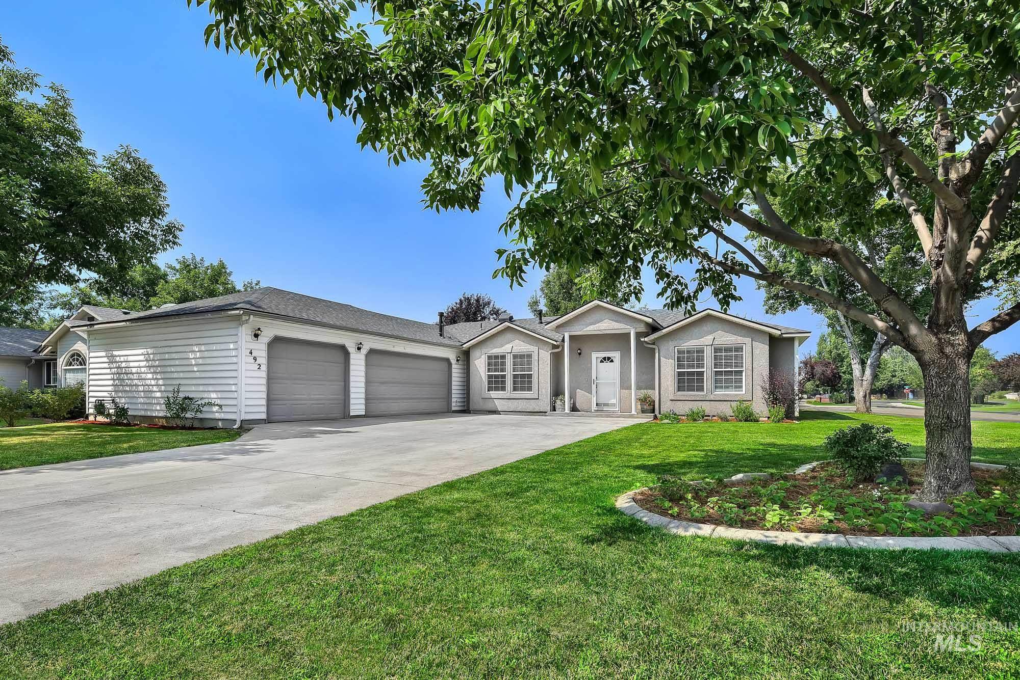 492 E Addeson St., Meridian ID 83646