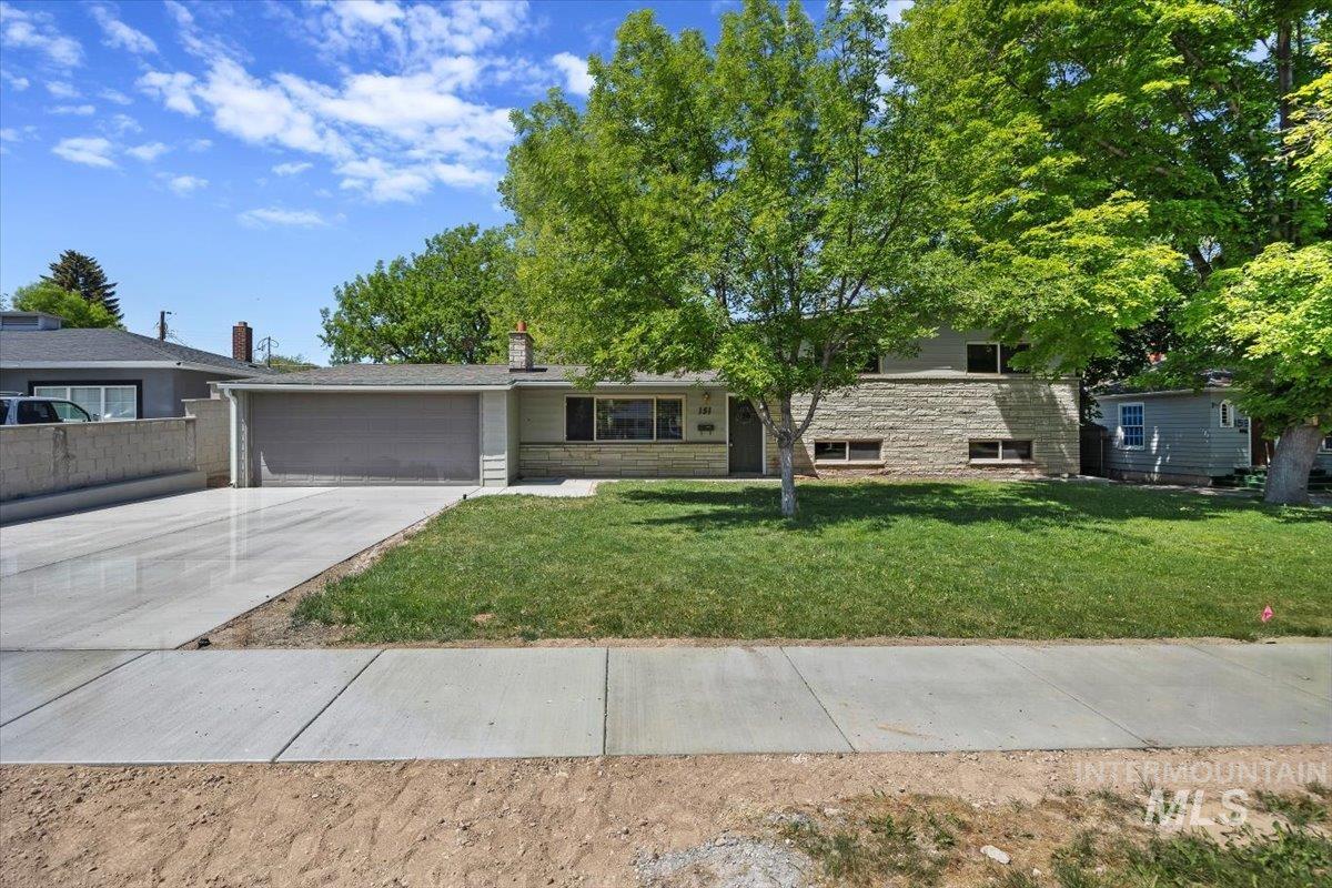 151 Fillmore St, Twin Falls ID 83301