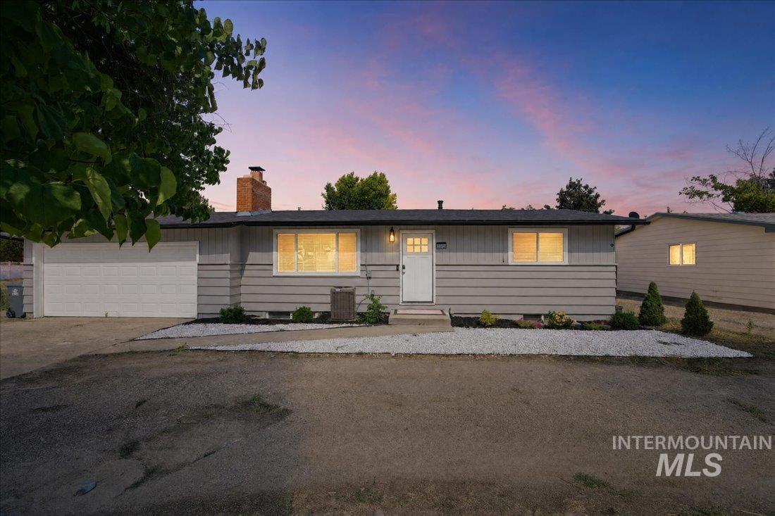 2812 N Cole Rd, Boise ID 83704