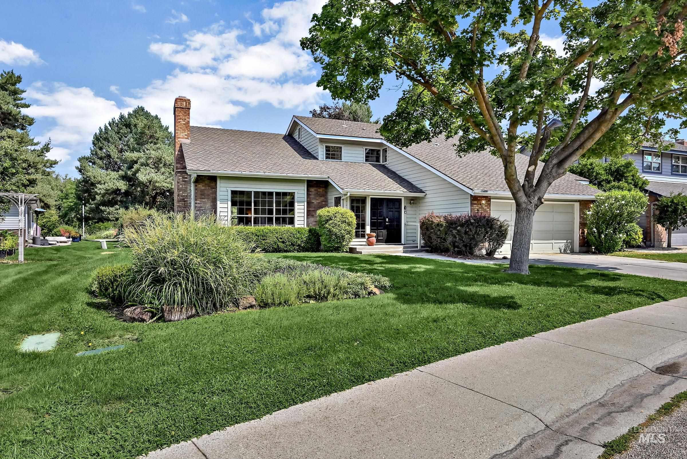 254 E Old Saybrook, Boise ID 83706