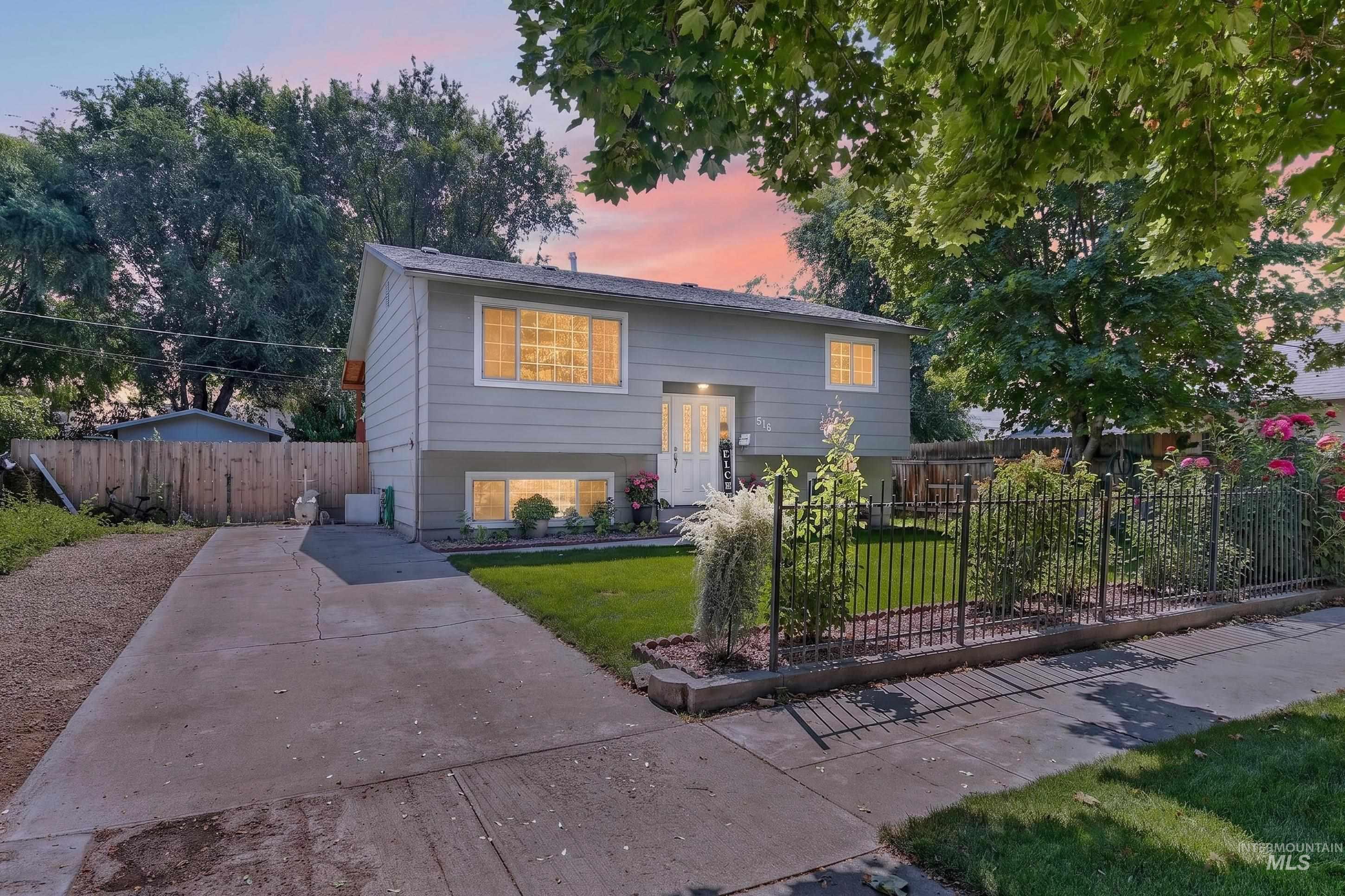 516 N Kimball Ave, Caldwell ID 83605