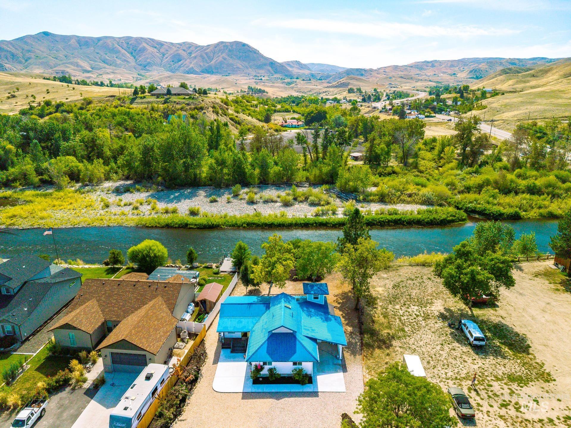 115 Payette River Ave, Horseshoe Bend ID 83629
