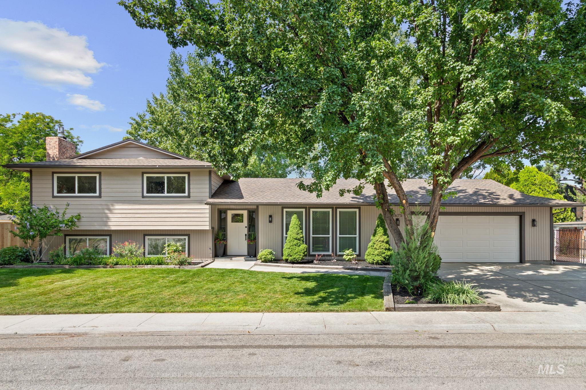 1675 S Country Terrace Way, Meridian ID 83642