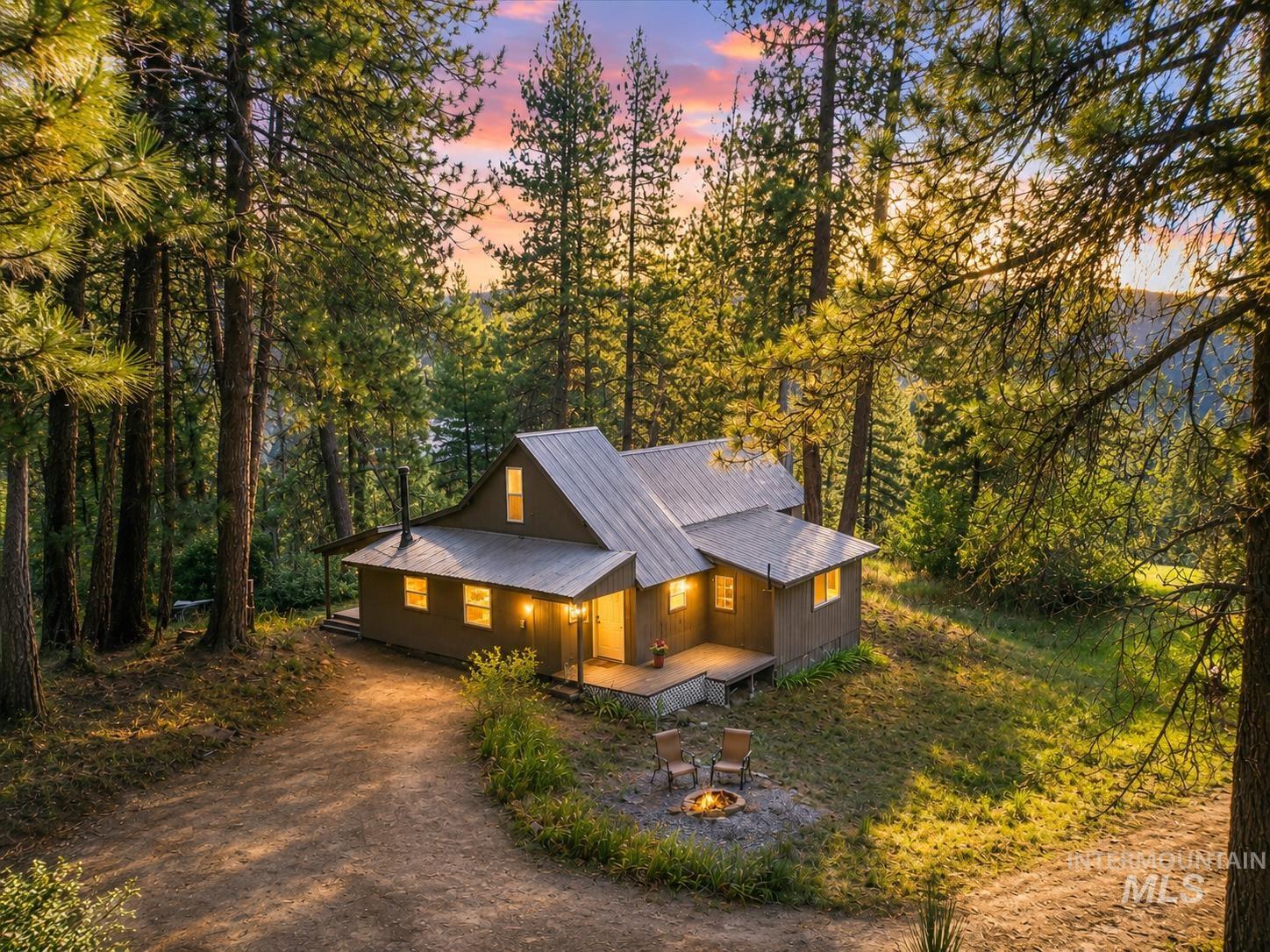 6 Rattlesnake Rd, Boise ID 83716