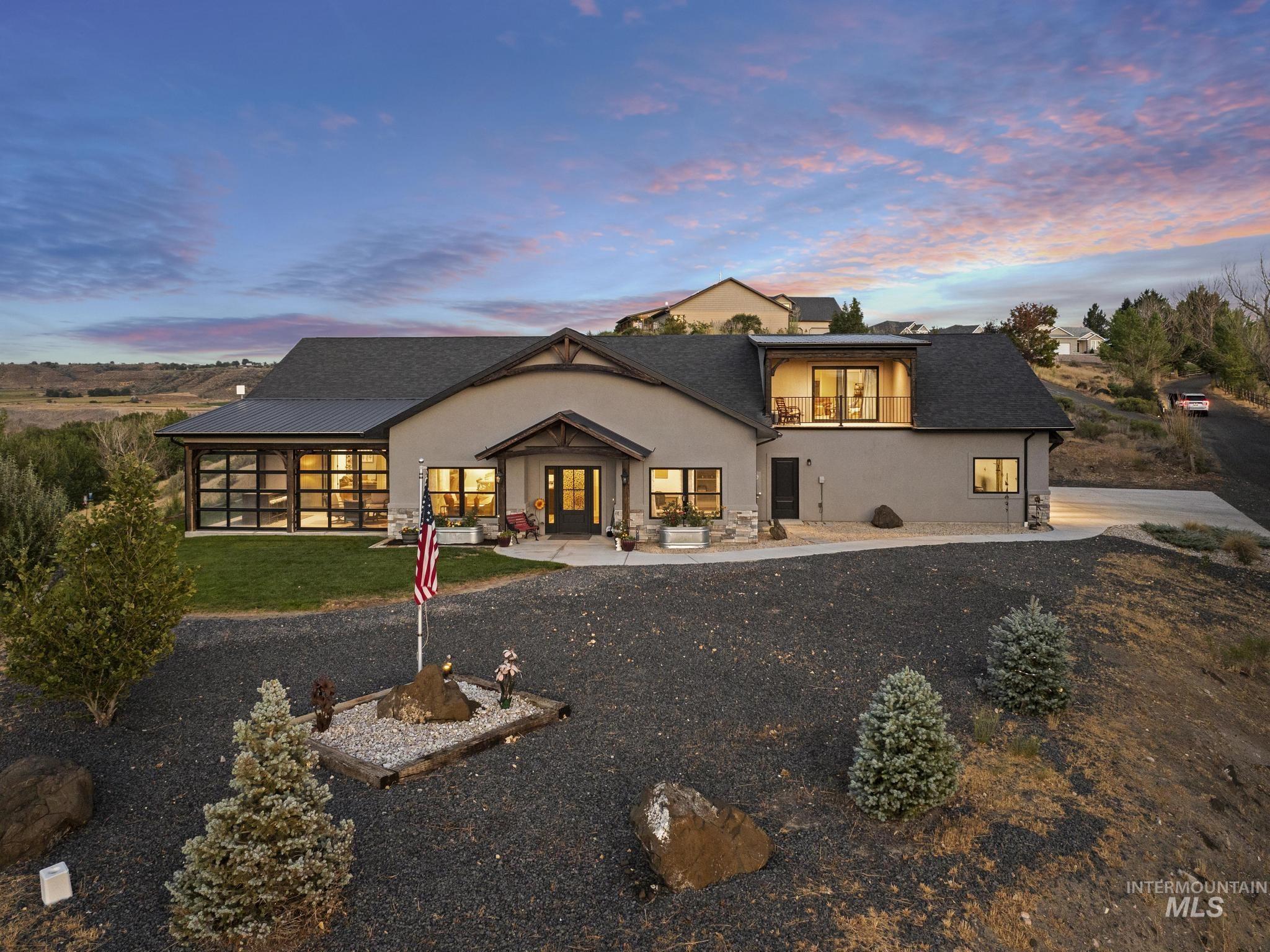 4522 Snake River Mesa Rd, Buhl ID 83316