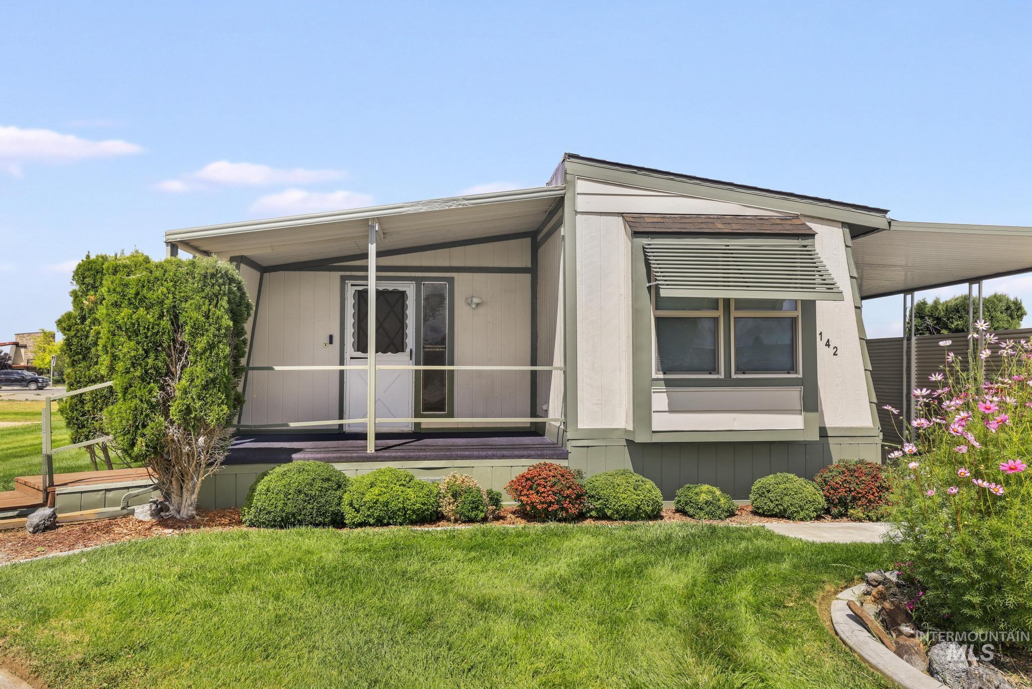 450 Pole Line Rd # 142, Twin Falls ID 83301