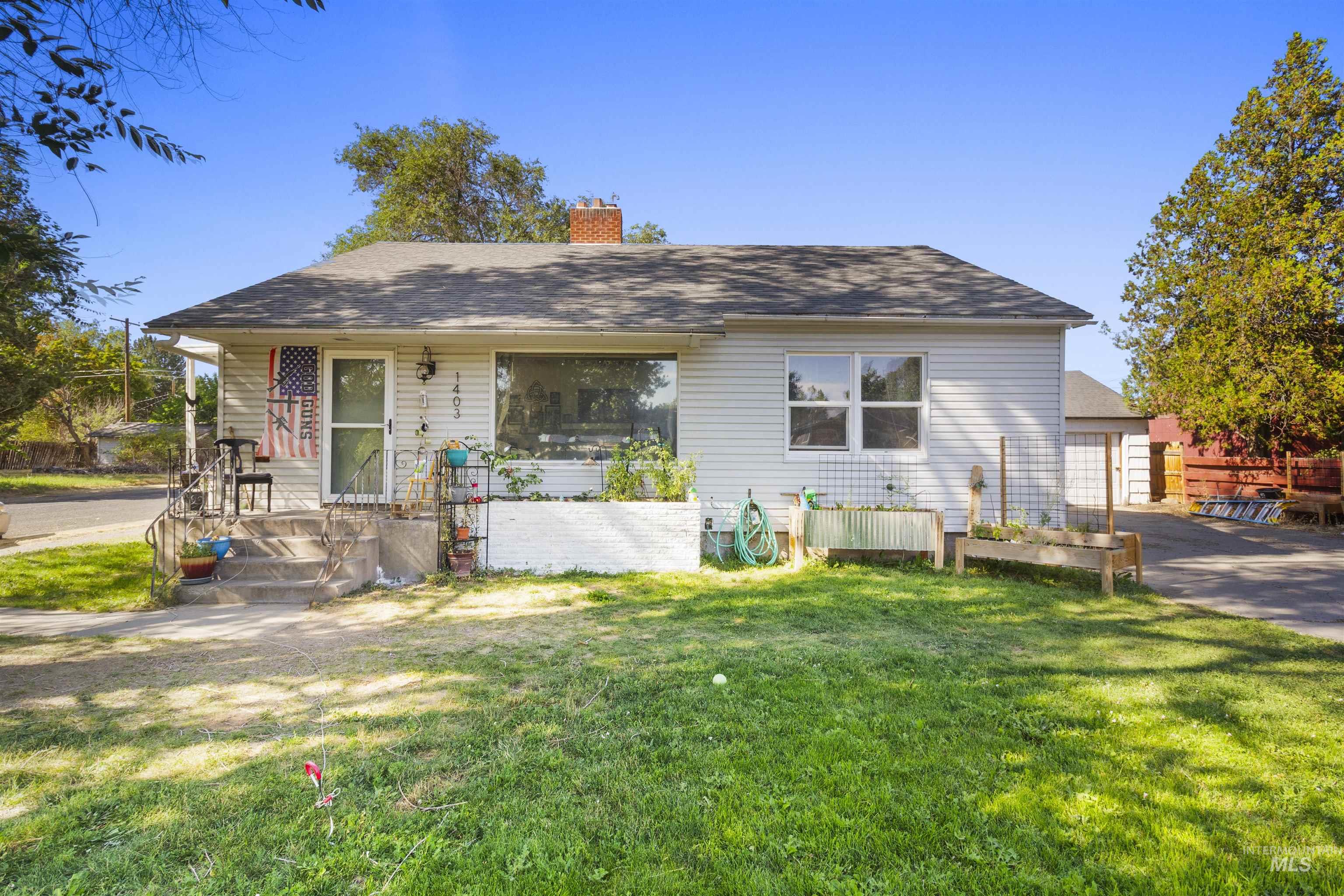 1403 8th Ave E, Twin Falls ID 83301