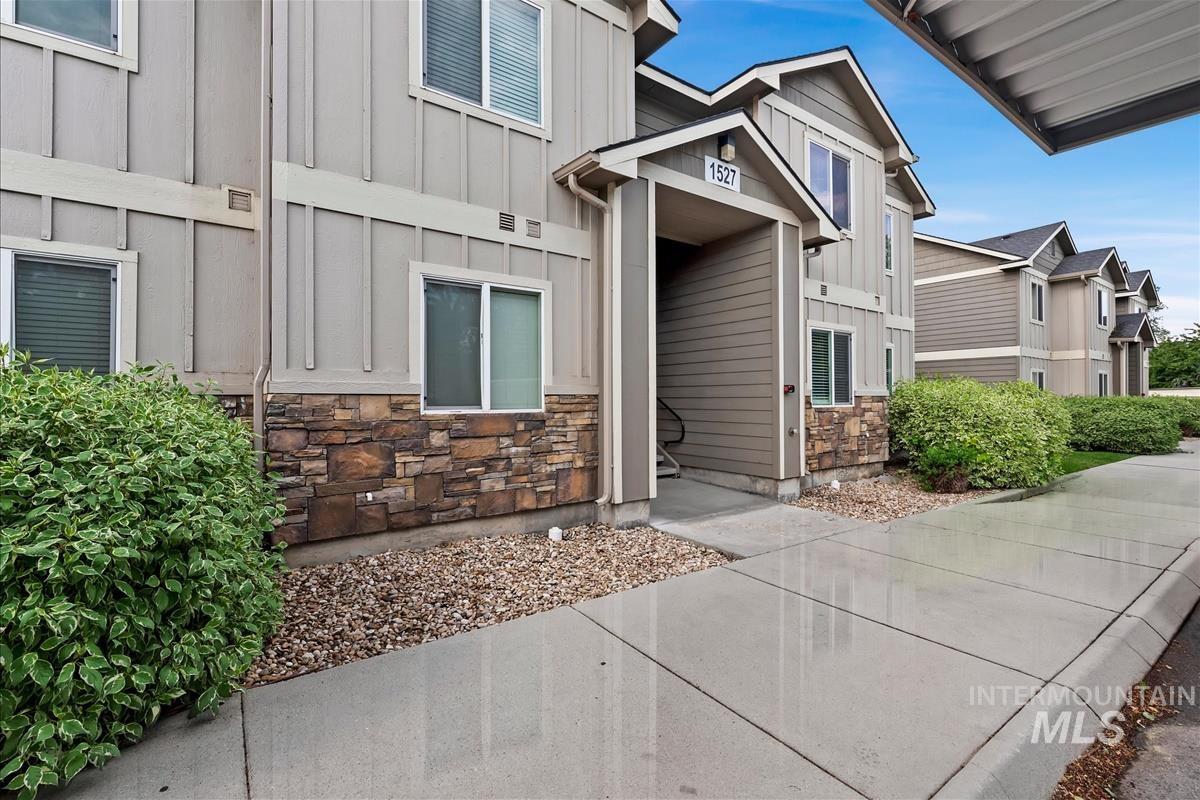 1527 W Alexandra Ln, Boise ID 83705