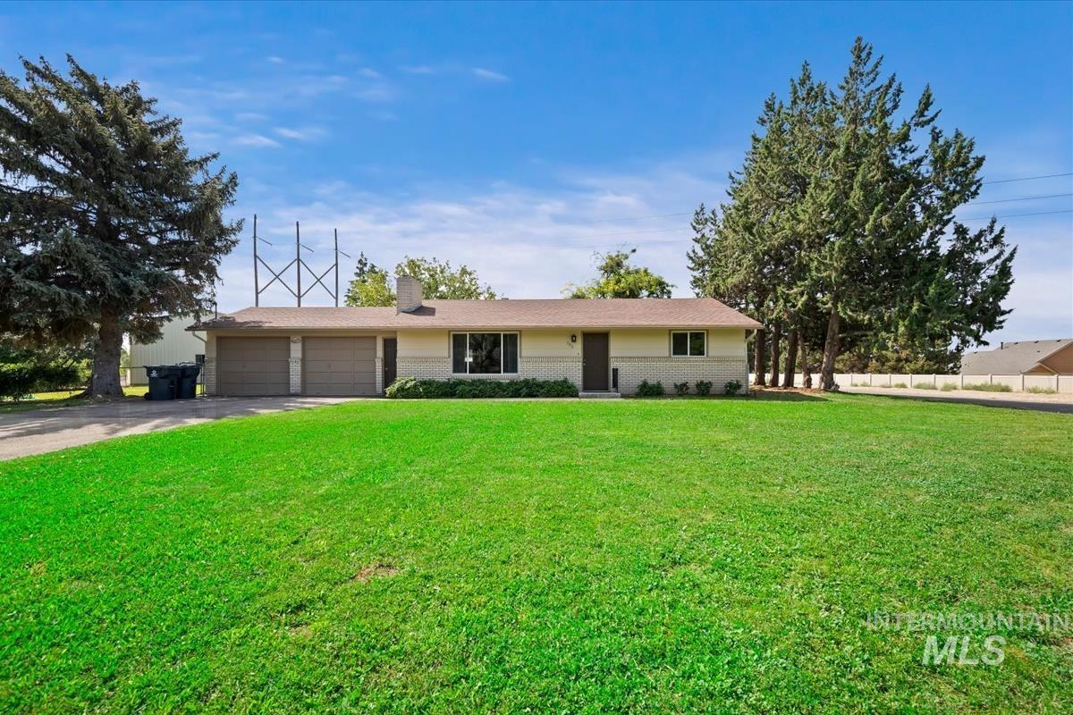 703 W Dooley Ln, Nampa ID 83686