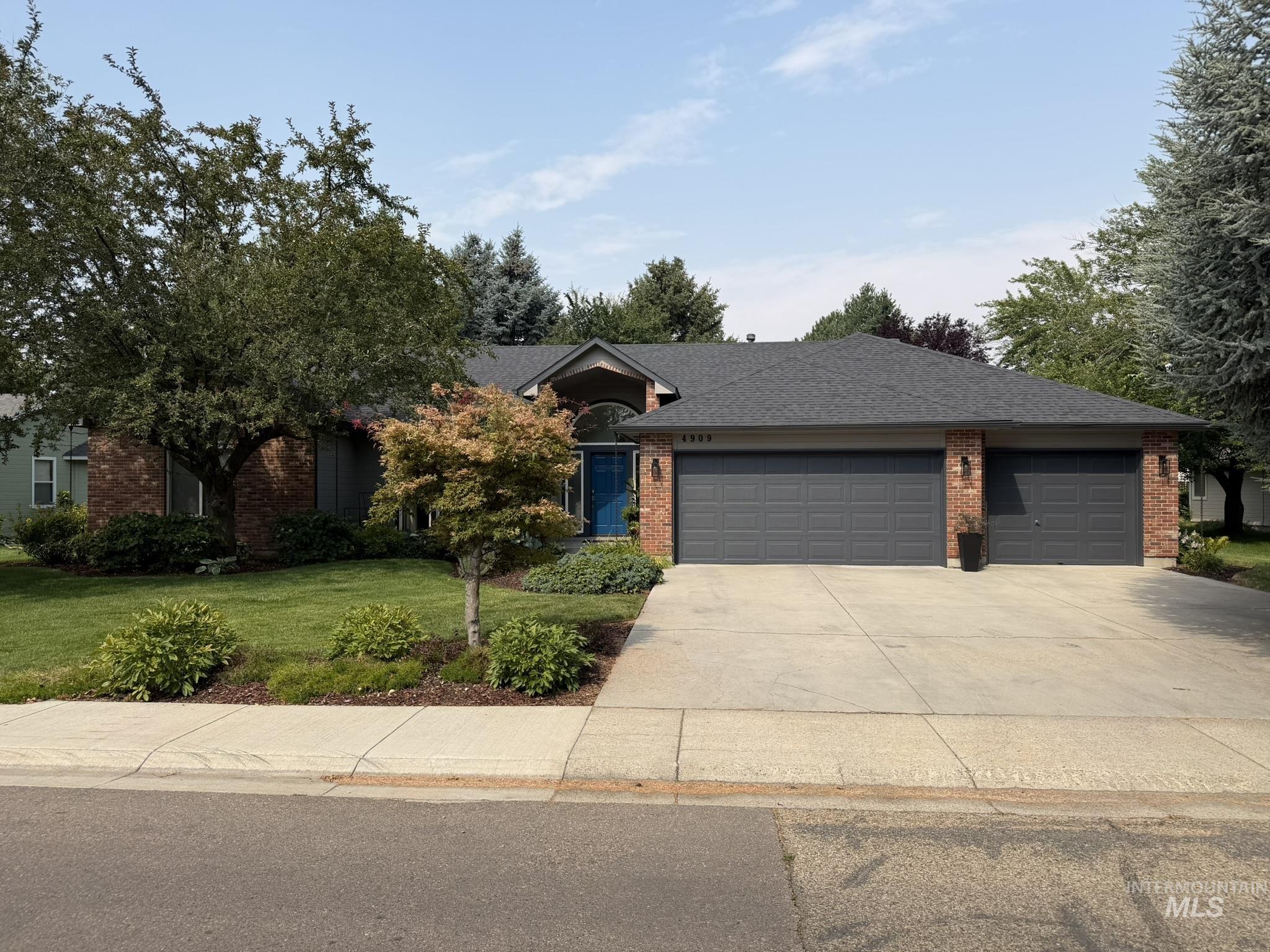 4909 N Farrow, Boise ID 83713