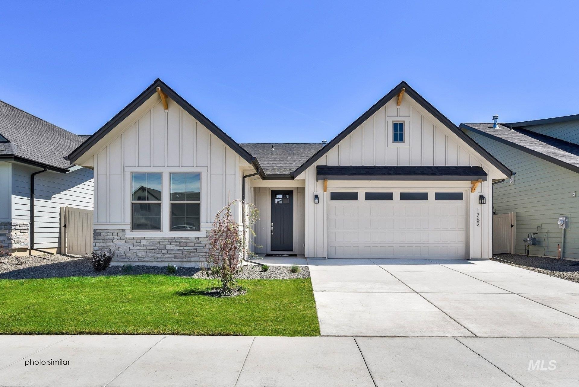 1770 N Green Pine Ln, Star ID 83669
