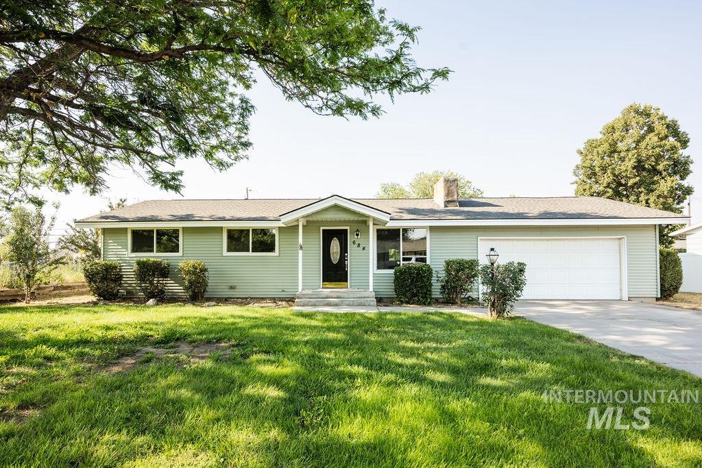 684 Crestview Dr, Twin Falls ID 83301