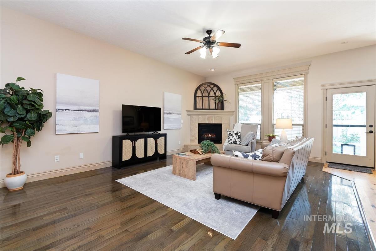 3889 S Lamone Way, Meridian ID 83642
