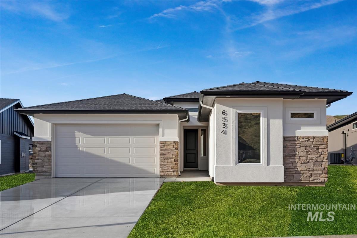 2203 E Sweet Pearl St., Kuna ID 83634